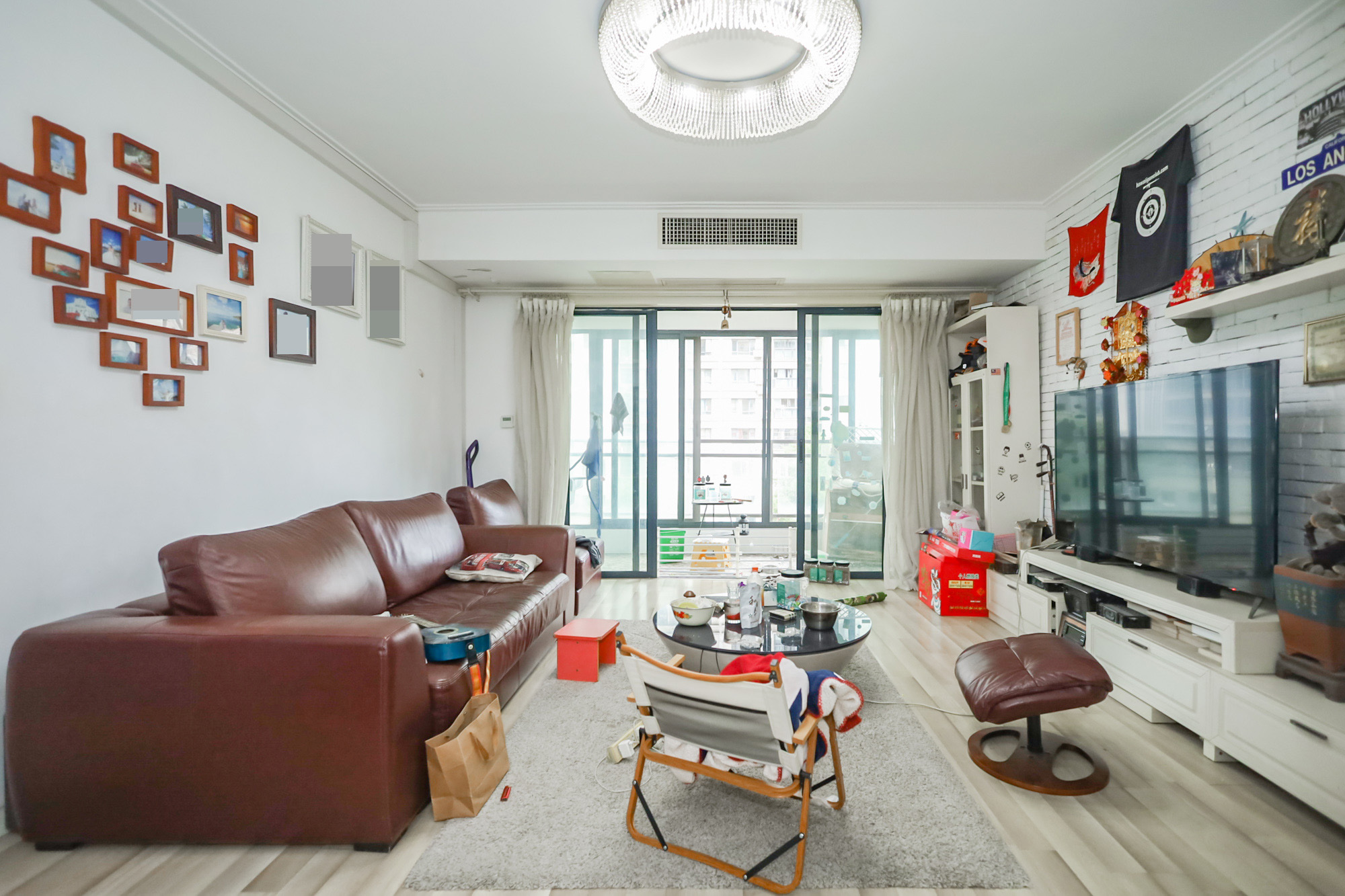 奥克斯广场  3室2厅2卫    98.0万 奥克斯广场  3室2厅2卫    98.0万