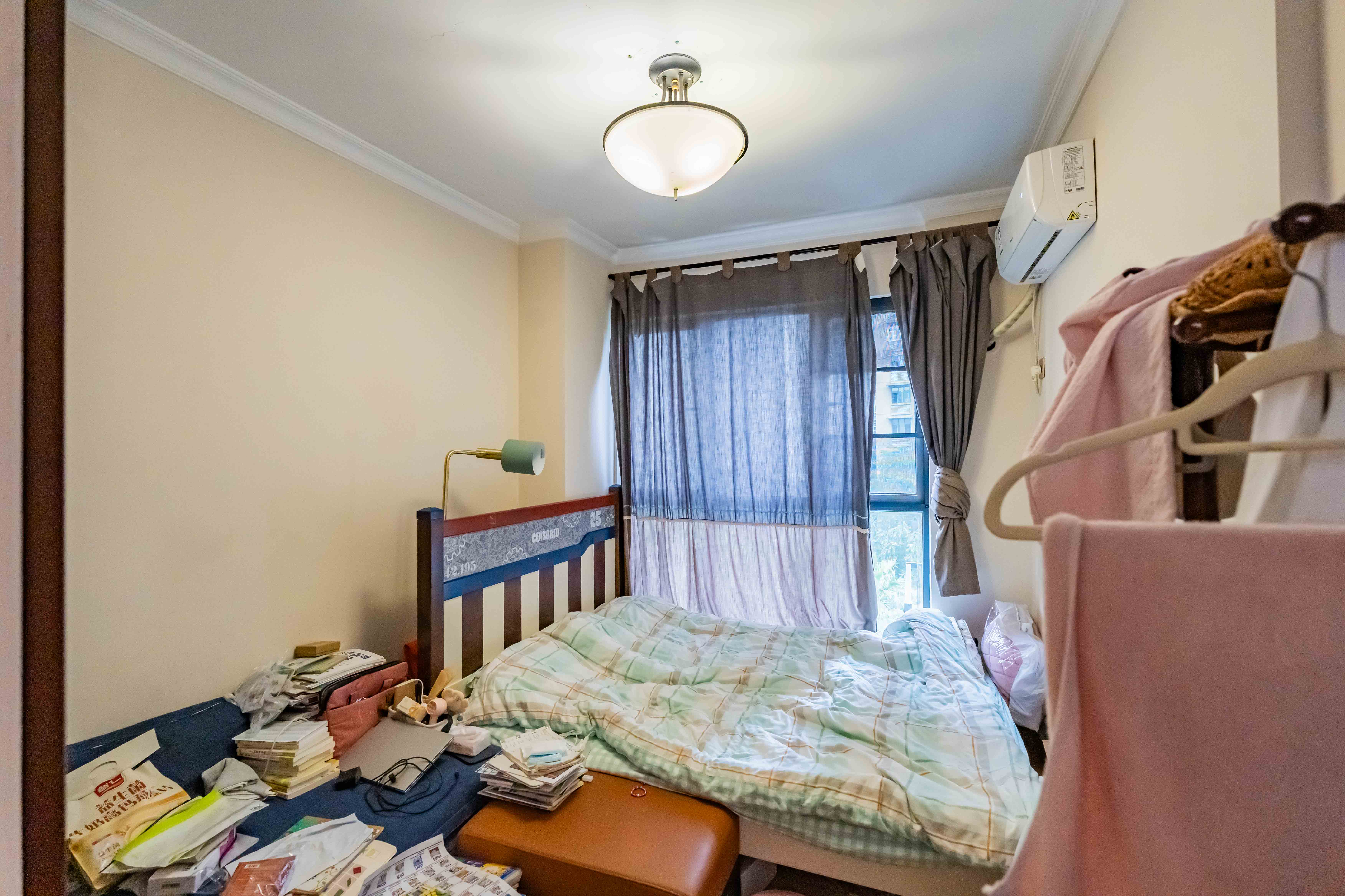 悦湖山  5室2厅2卫    100.0万 悦湖山  5室2厅2卫    100.0万卧室