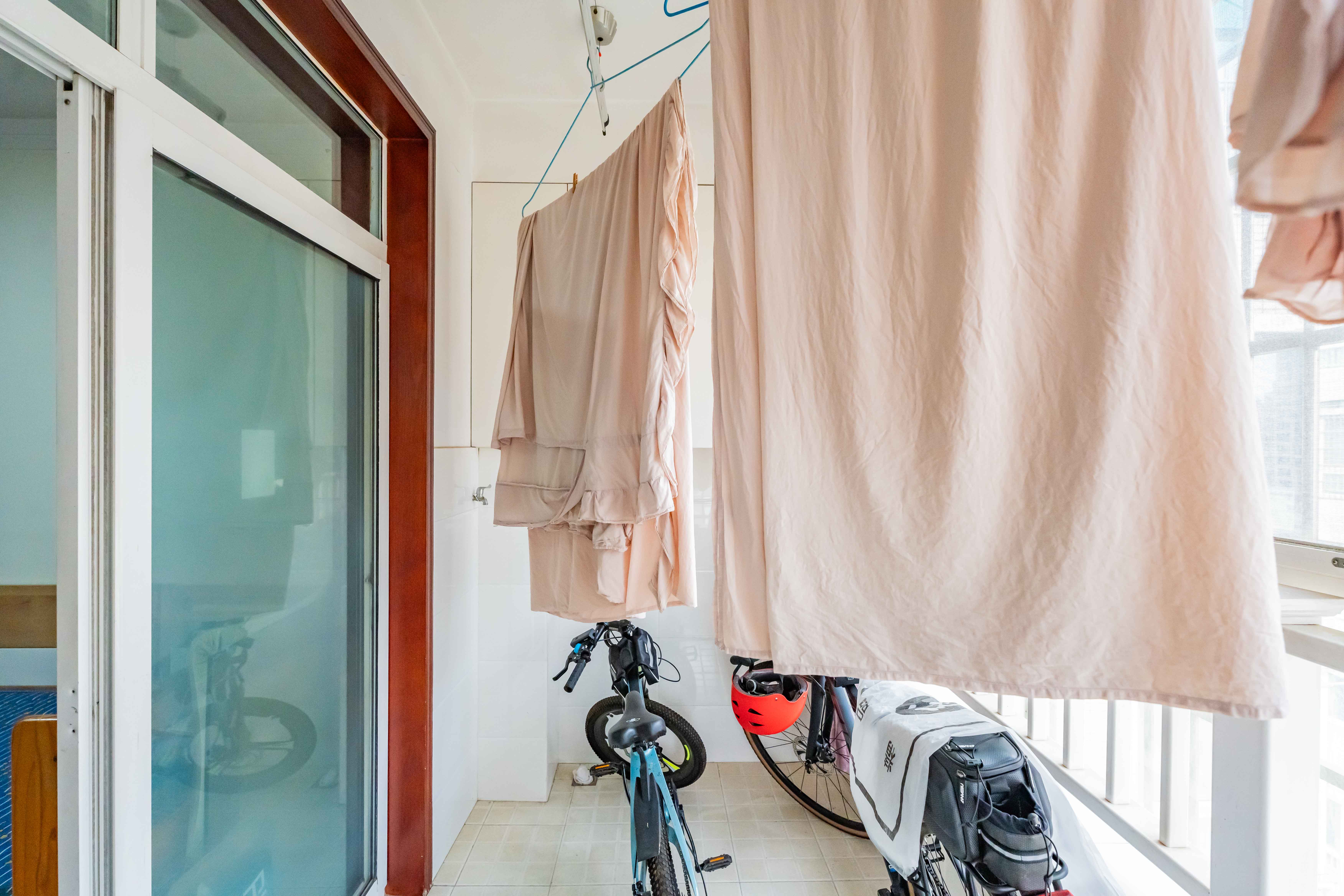 四季美景三期(四季美景水木轩)  3室2厅2卫    82.0万 四季美景三期(四季美景水木轩)  3室2厅2卫    82.0万阳台