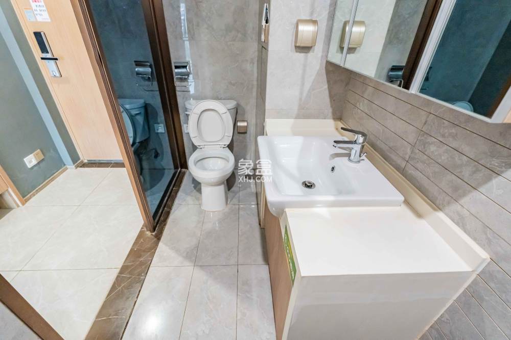 华远华时代  1室1厅1卫    52.0万