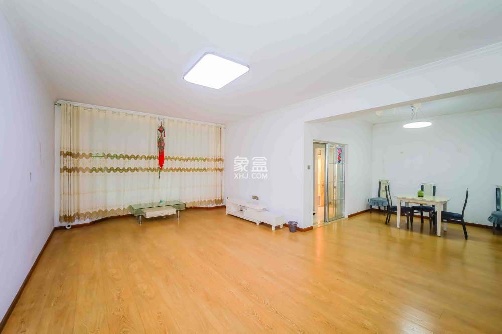 天心區(qū)政府機(jī)關(guān)宿舍  2室2廳1衛(wèi)   82.00萬