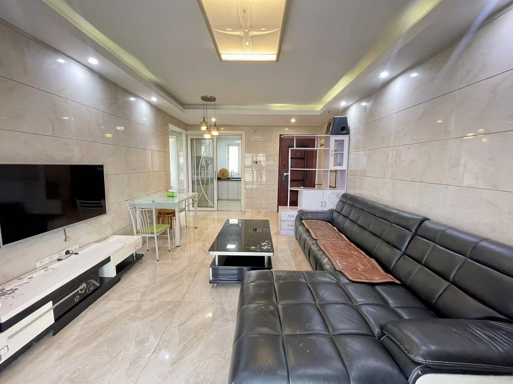 佳兆业金域天下三期 2室2厅2卫 36.8万 佳兆业金域天下三期 2室2厅2卫 36.8万室内图