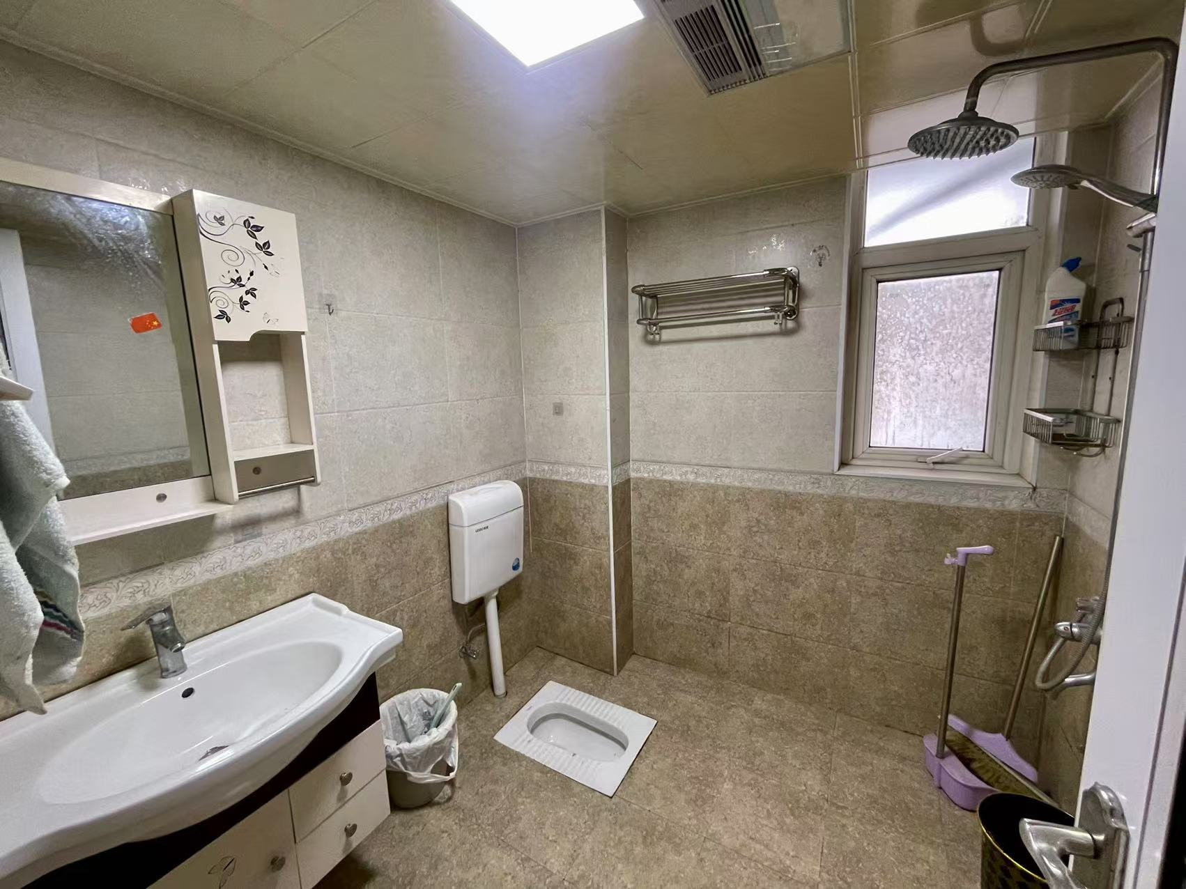 佳兆业金域天下三期 2室2厅2卫 36.8万 佳兆业金域天下三期 2室2厅2卫 36.8万室内图