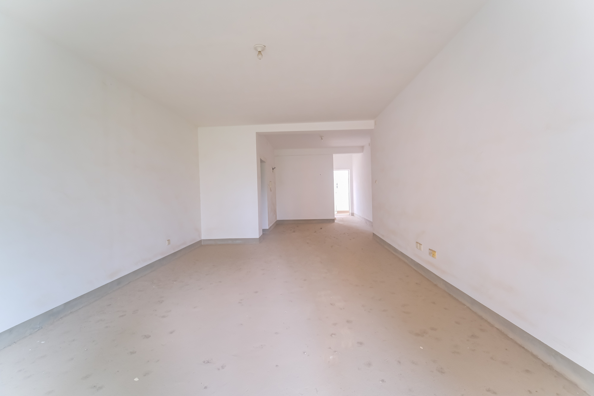 红树湾 3室2厅1卫 62.0万 红树湾 3室2厅1卫 62.0万客厅