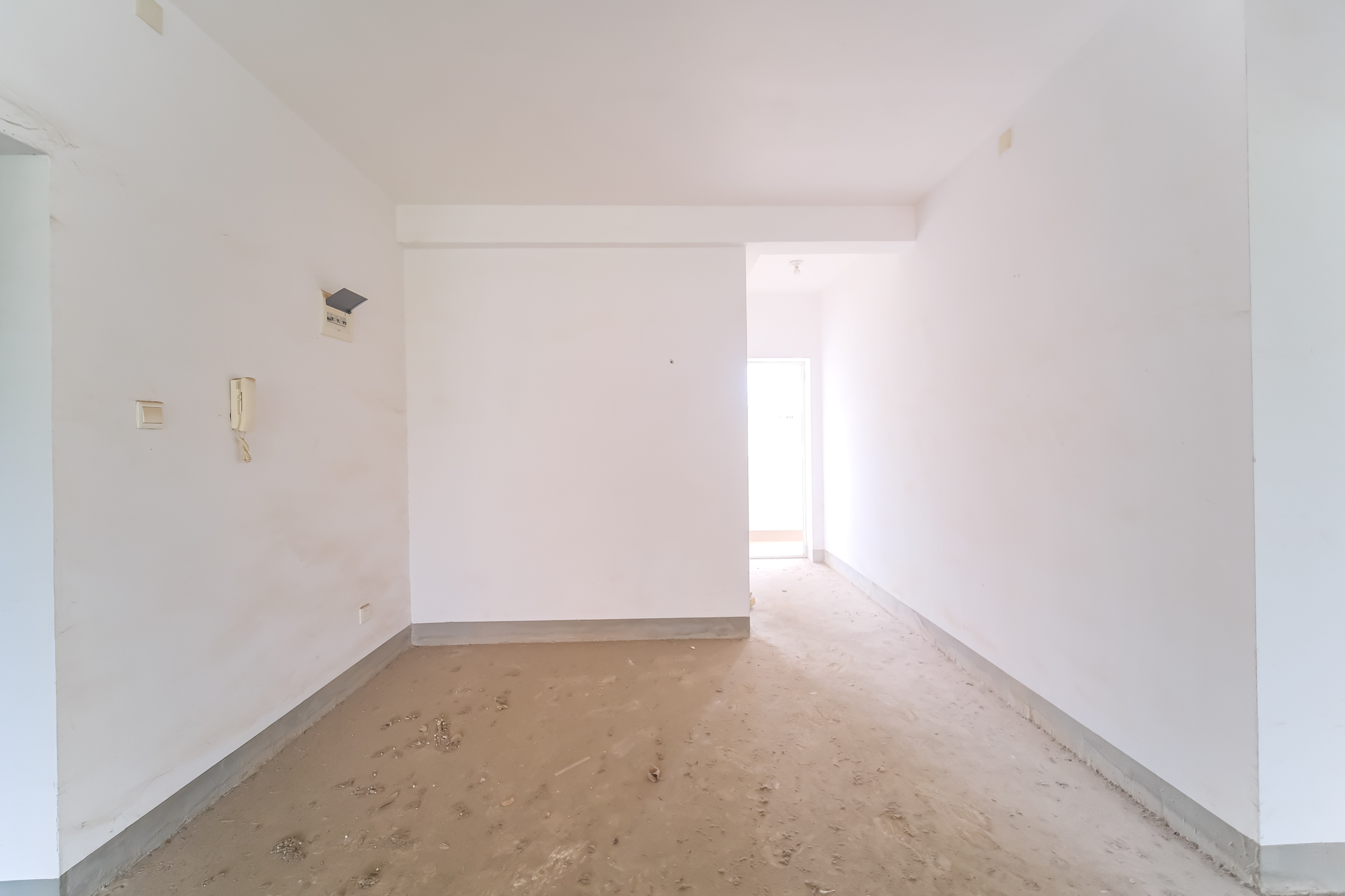 红树湾 3室2厅1卫 62.0万 红树湾 3室2厅1卫 62.0万客厅