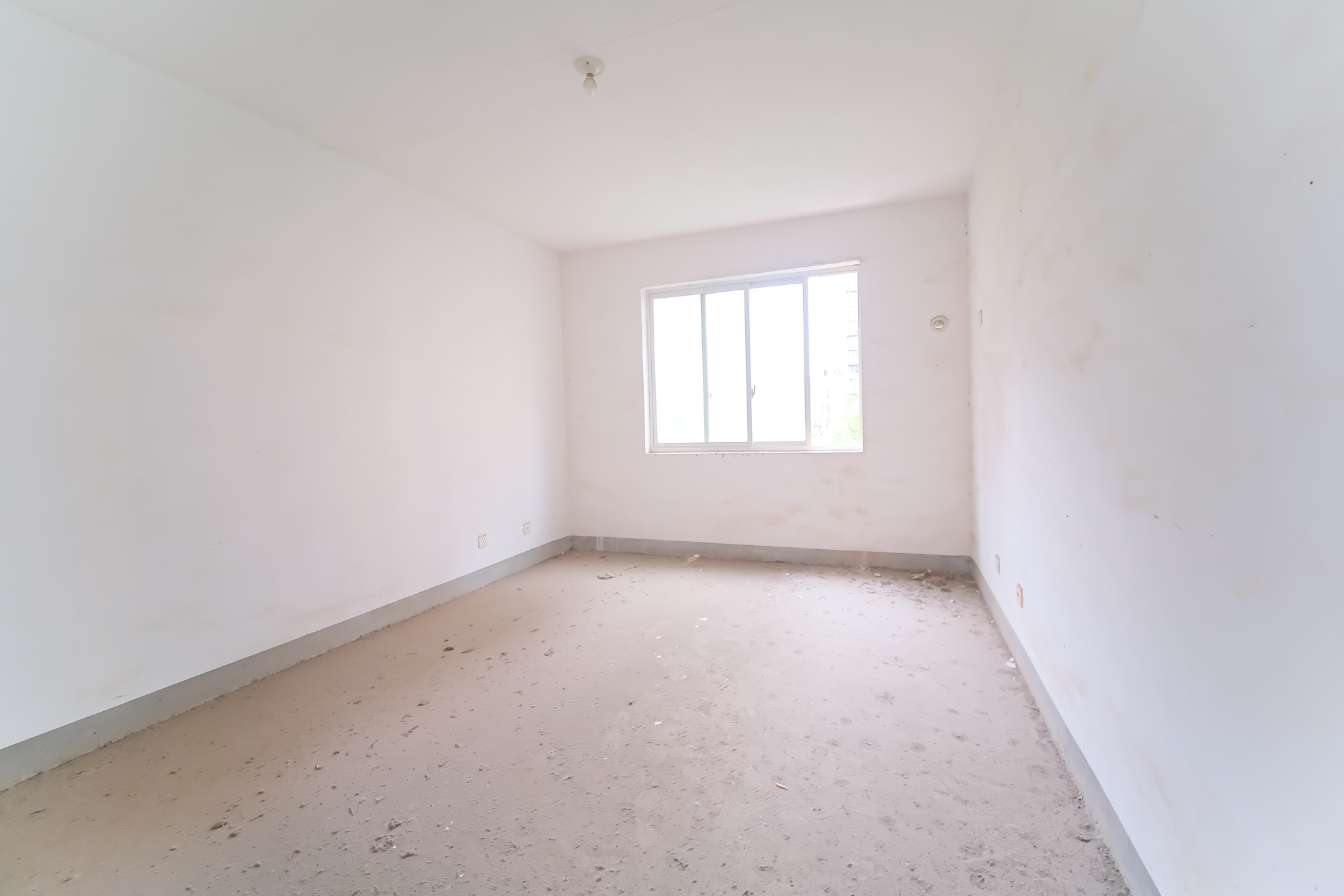 红树湾 3室2厅1卫 62.0万 红树湾 3室2厅1卫 62.0万卧室