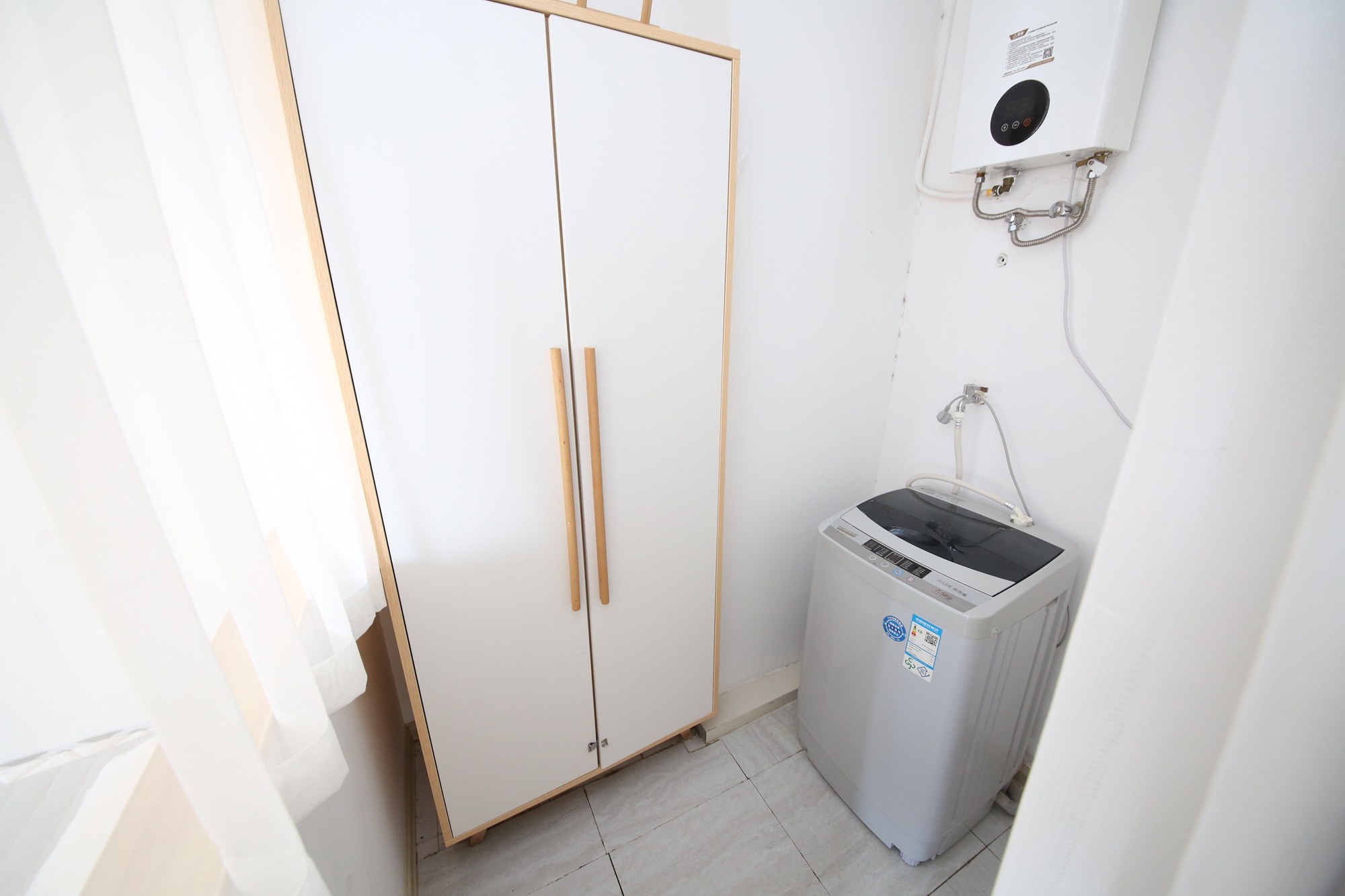 汀兰雅苑  1室1厅1卫   47.00万卫生间