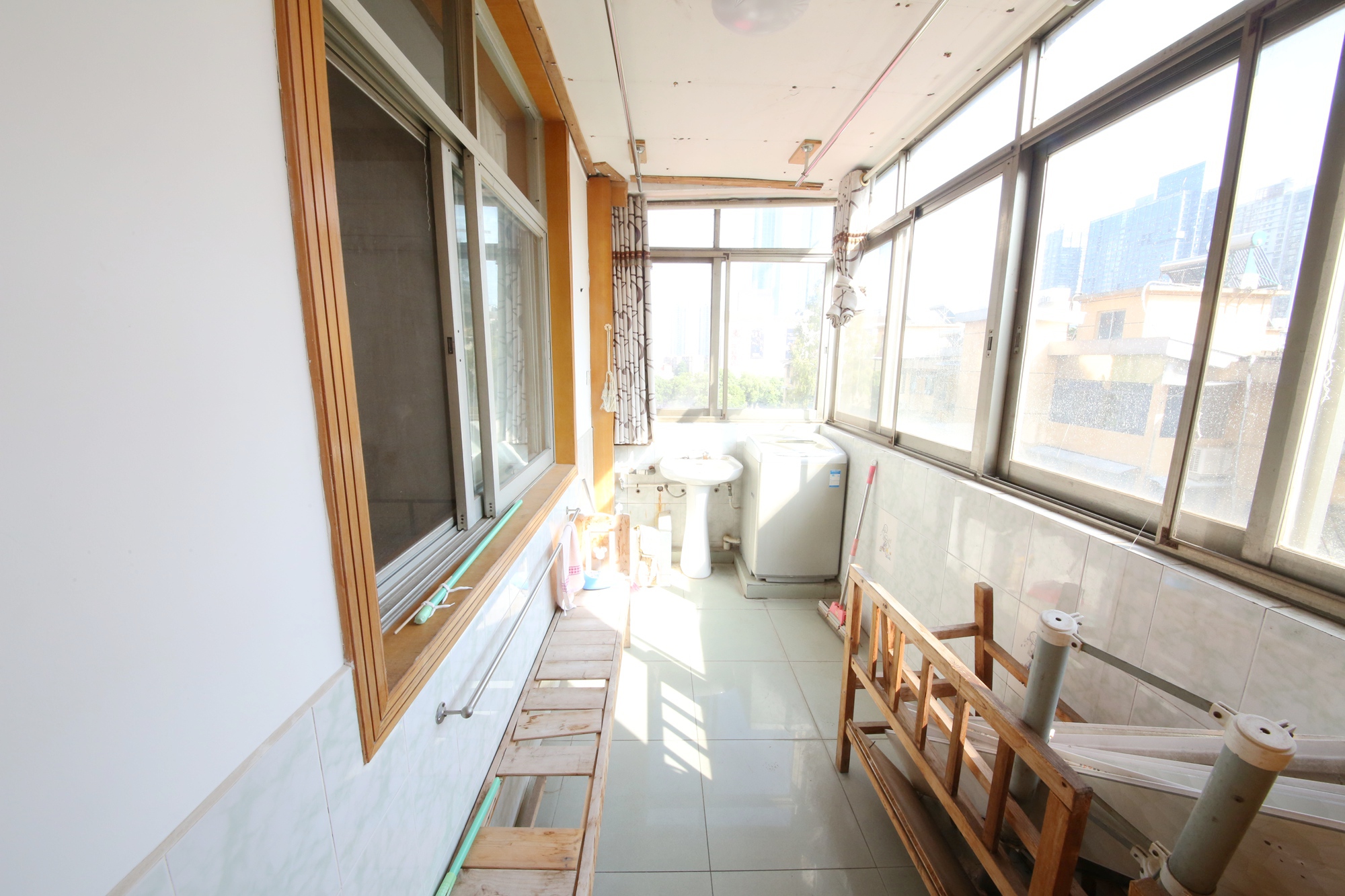 袁家岭省煤炭厅宿舍（芙蓉区省煤炭局小区）  3室2厅1卫   75.00万阳台