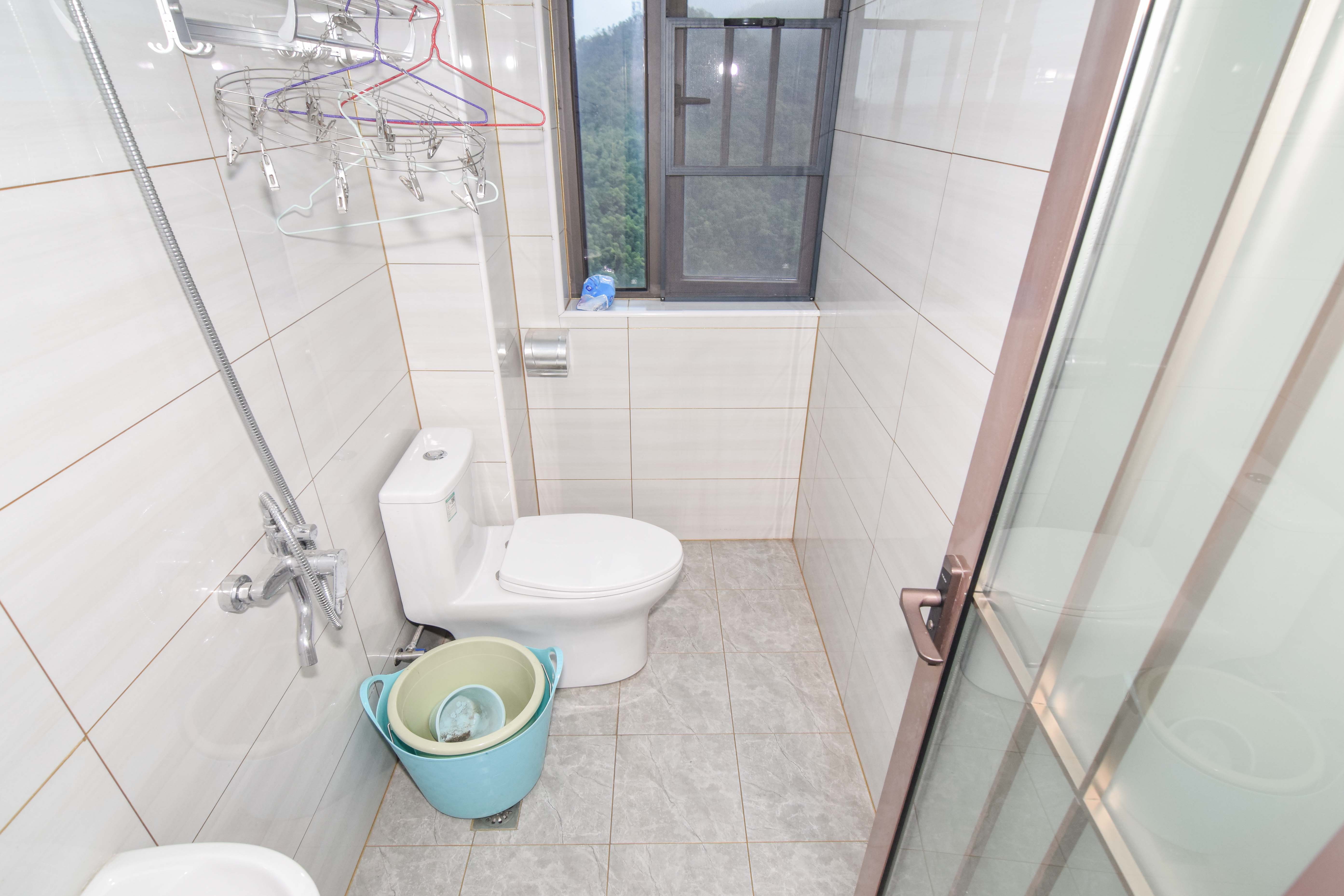 润和山水郡 3室2厅2卫 96.0万 润和山水郡 3室2厅2卫 96.0万卫生间