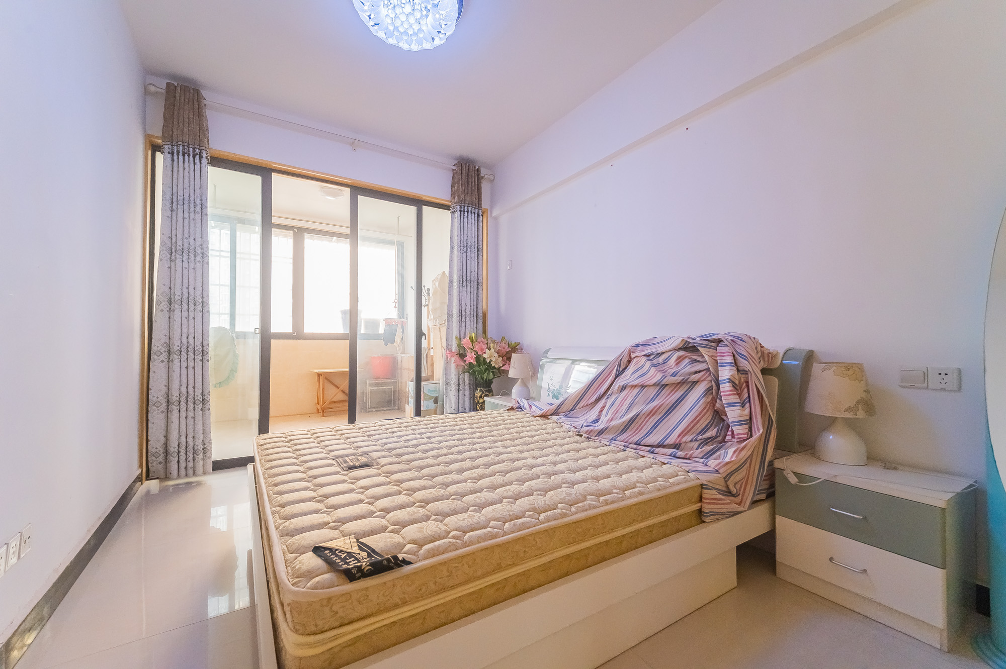 幸福里润城(幸福里二期)  4室2厅2卫    83.8万 幸福里润城(幸福里二期)  4室2厅2卫    83.8万卧室