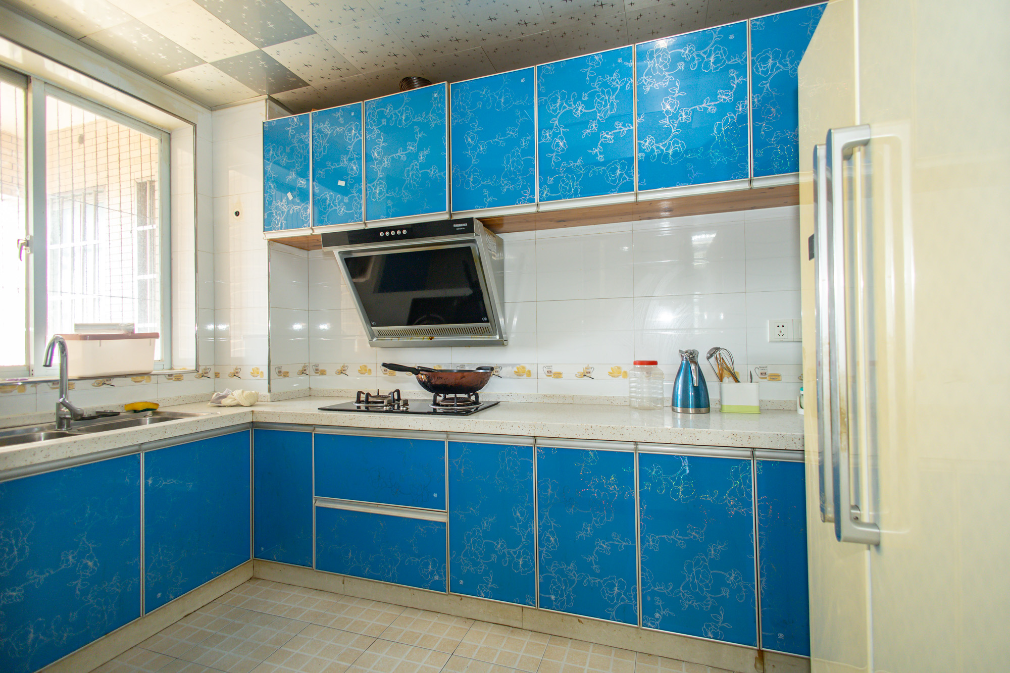 高林金三华邸 3室2厅1卫 72.8万 高林金三华邸 3室2厅1卫 72.8万厨房