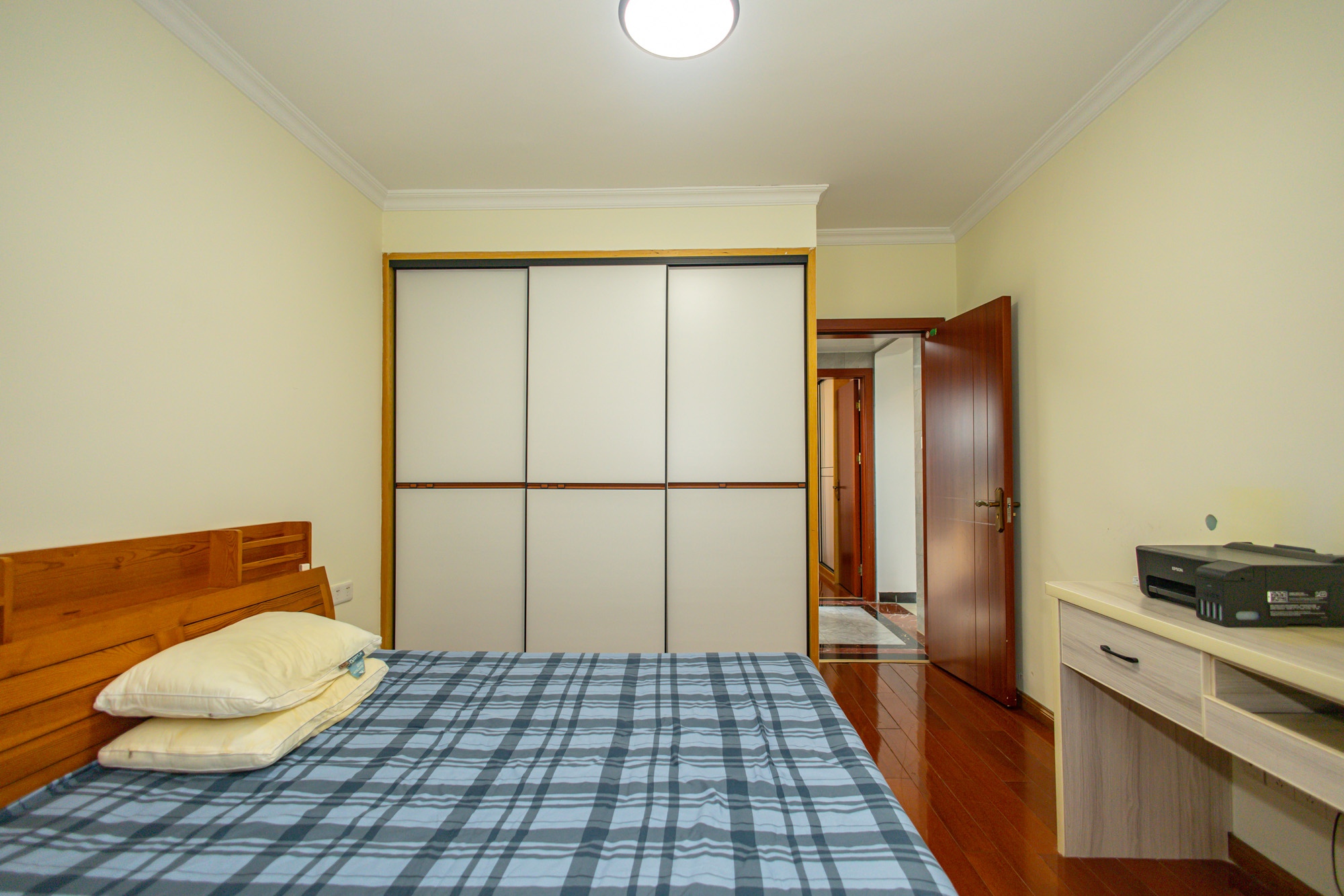 高林金三华邸 3室2厅1卫 72.8万 高林金三华邸 3室2厅1卫 72.8万卧室