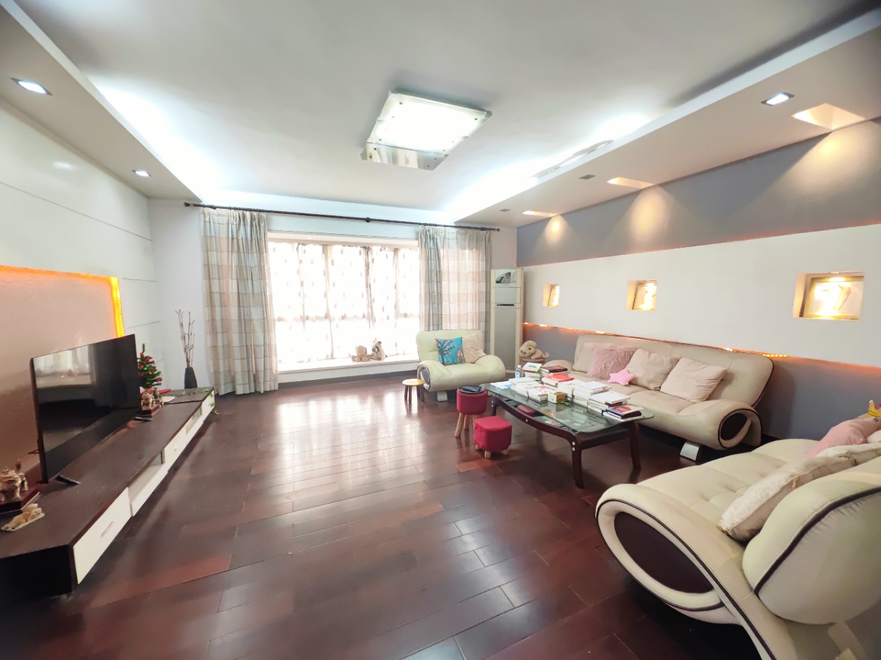 五一新村 4室2厅2卫 85.0万 五一新村 4室2厅2卫 85.0万室内图