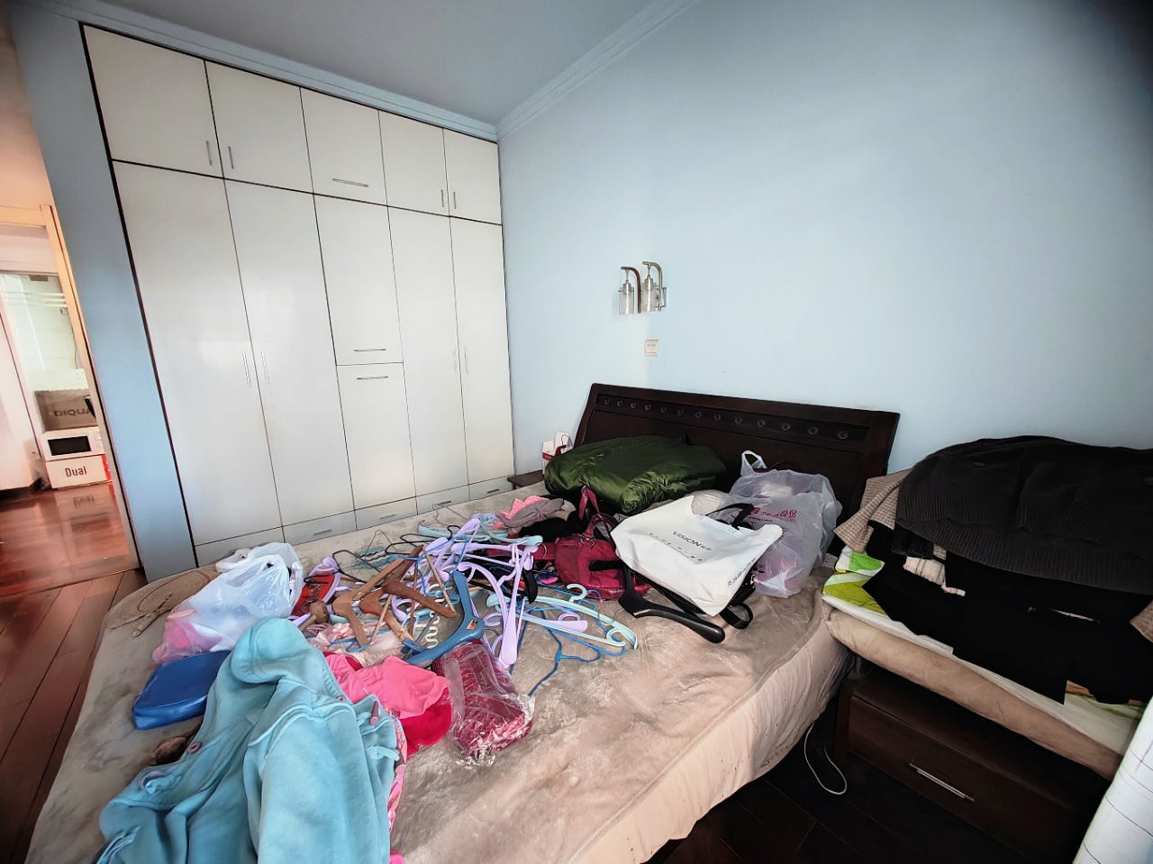 五一新村 4室2厅2卫 85.0万 五一新村 4室2厅2卫 85.0万室内图