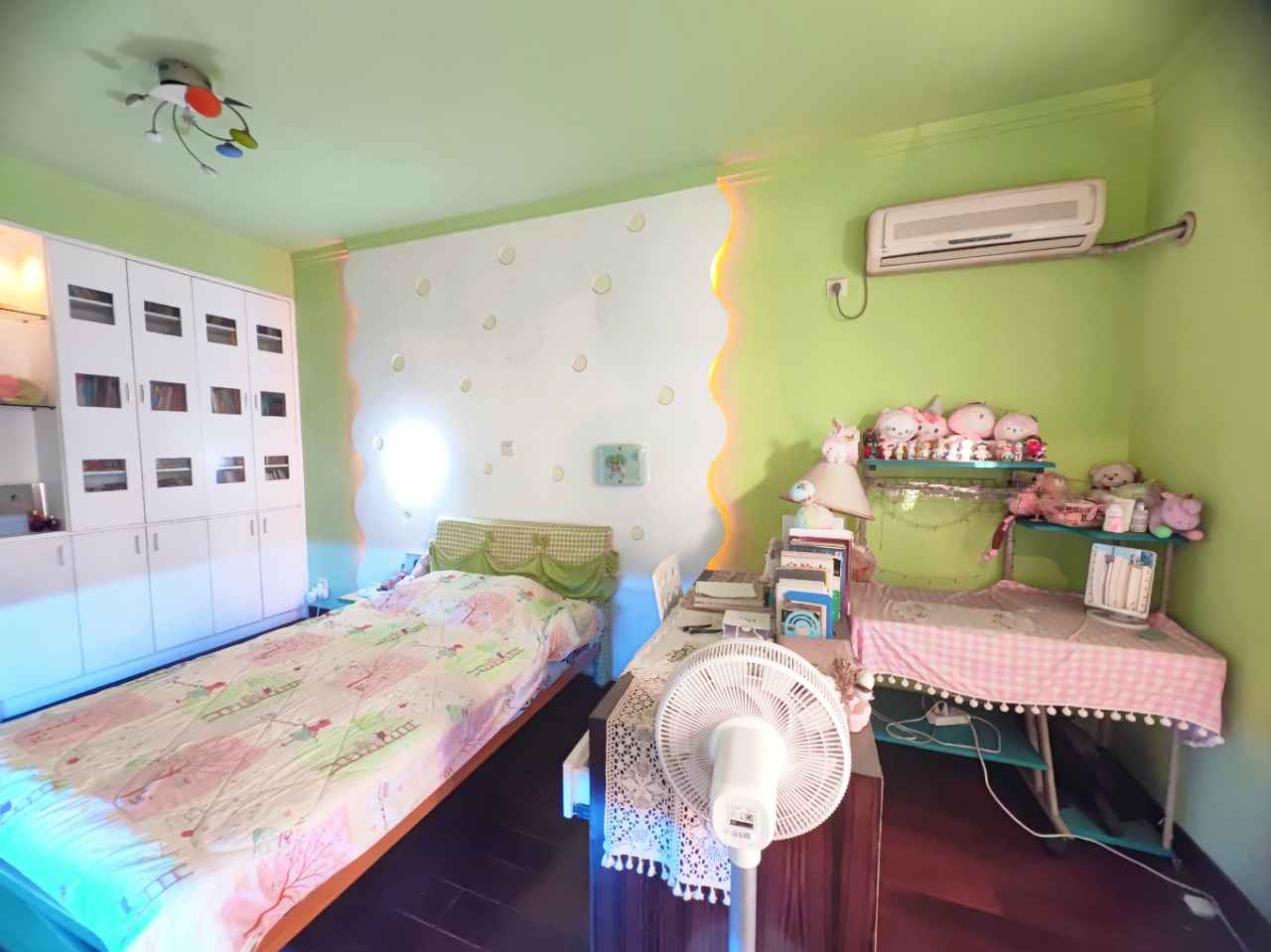 五一新村 4室2厅2卫 85.0万 五一新村 4室2厅2卫 85.0万室内图