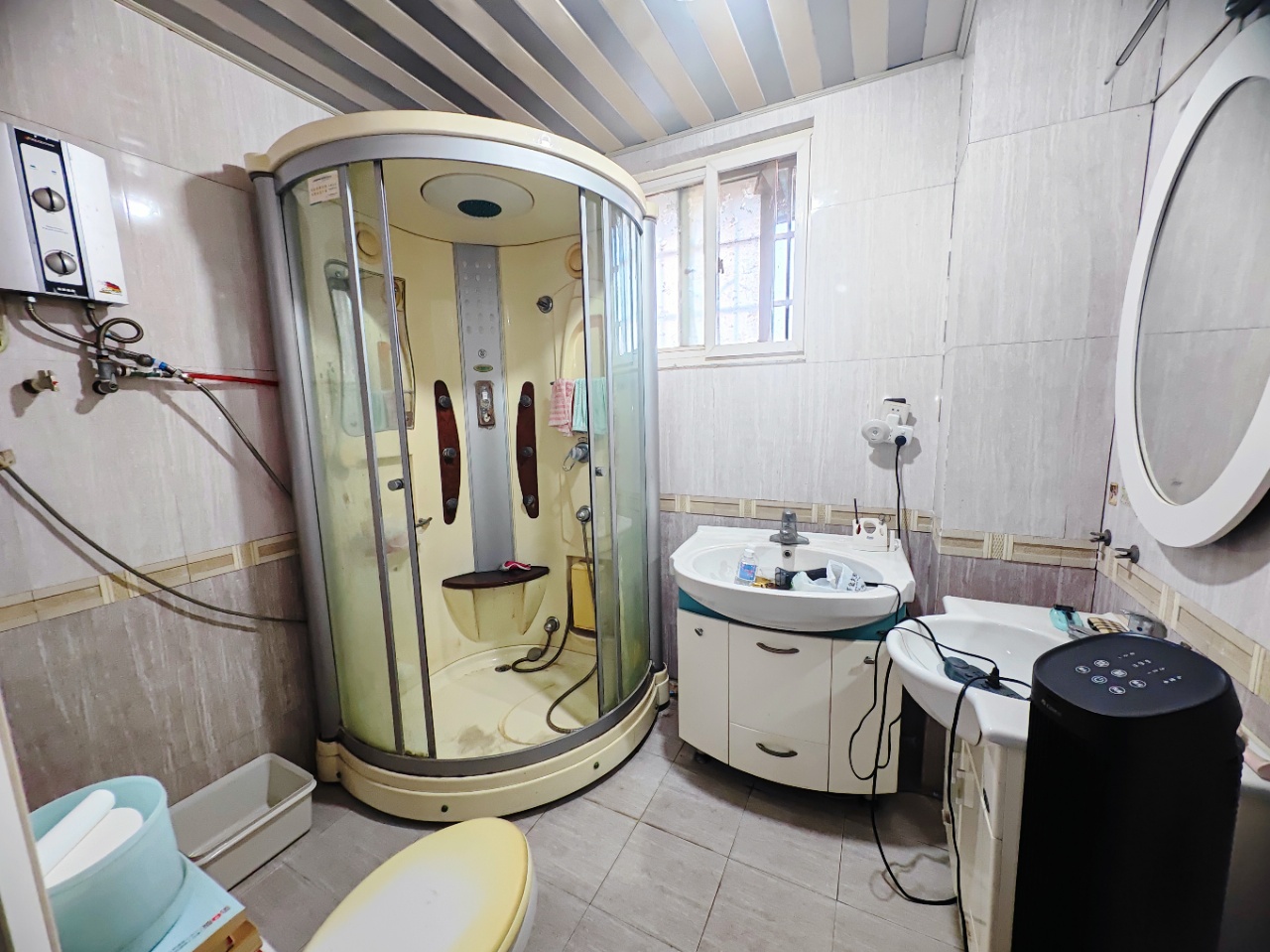 五一新村 4室2厅2卫 85.0万 五一新村 4室2厅2卫 85.0万室内图