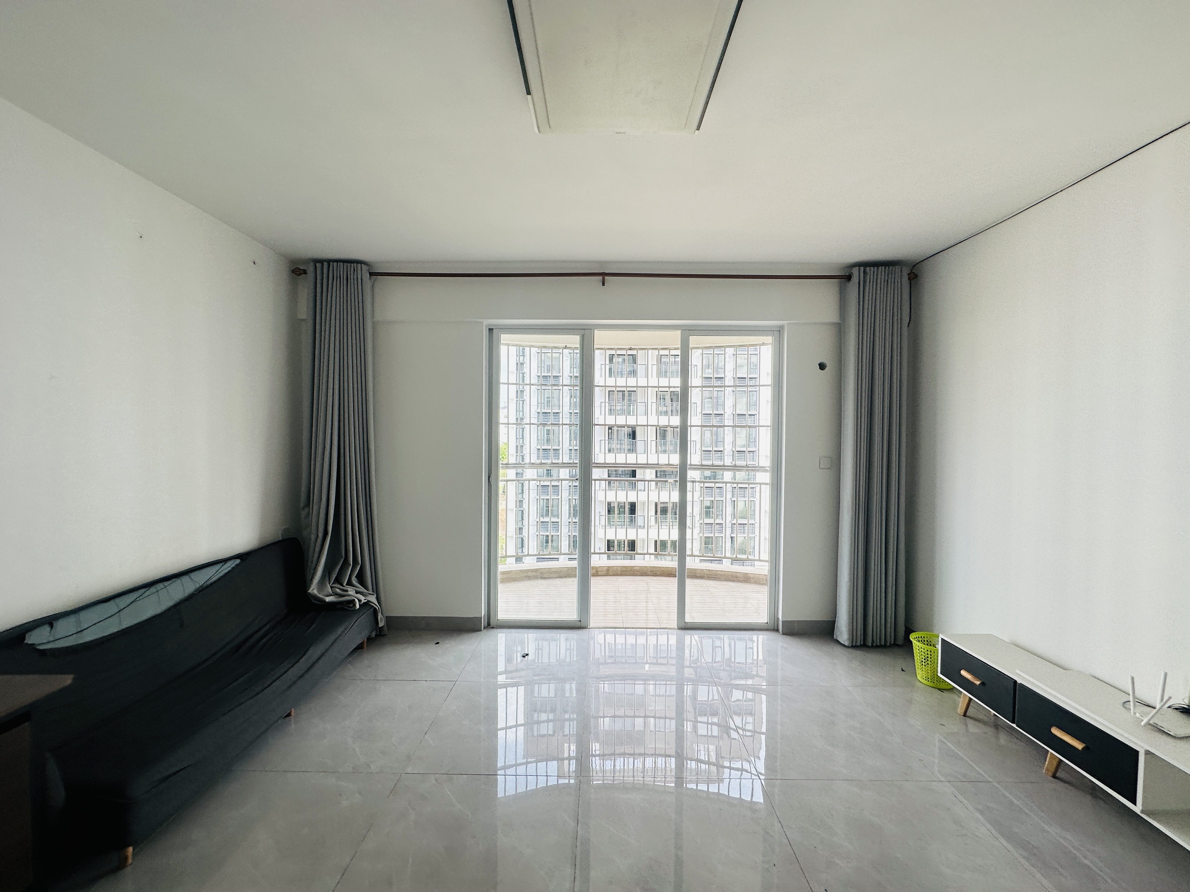 电力明园 3室2厅2卫 143.0万 电力明园 3室2厅2卫 143.0万客厅