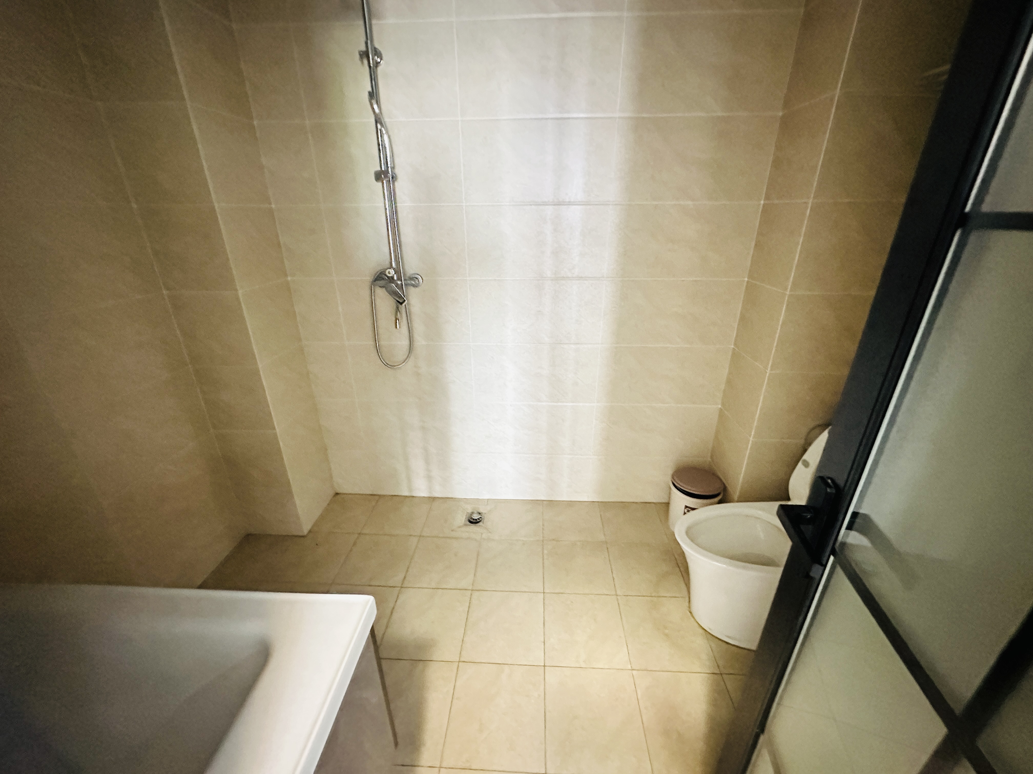 电力明园 3室2厅2卫 143.0万 电力明园 3室2厅2卫 143.0万卫生间