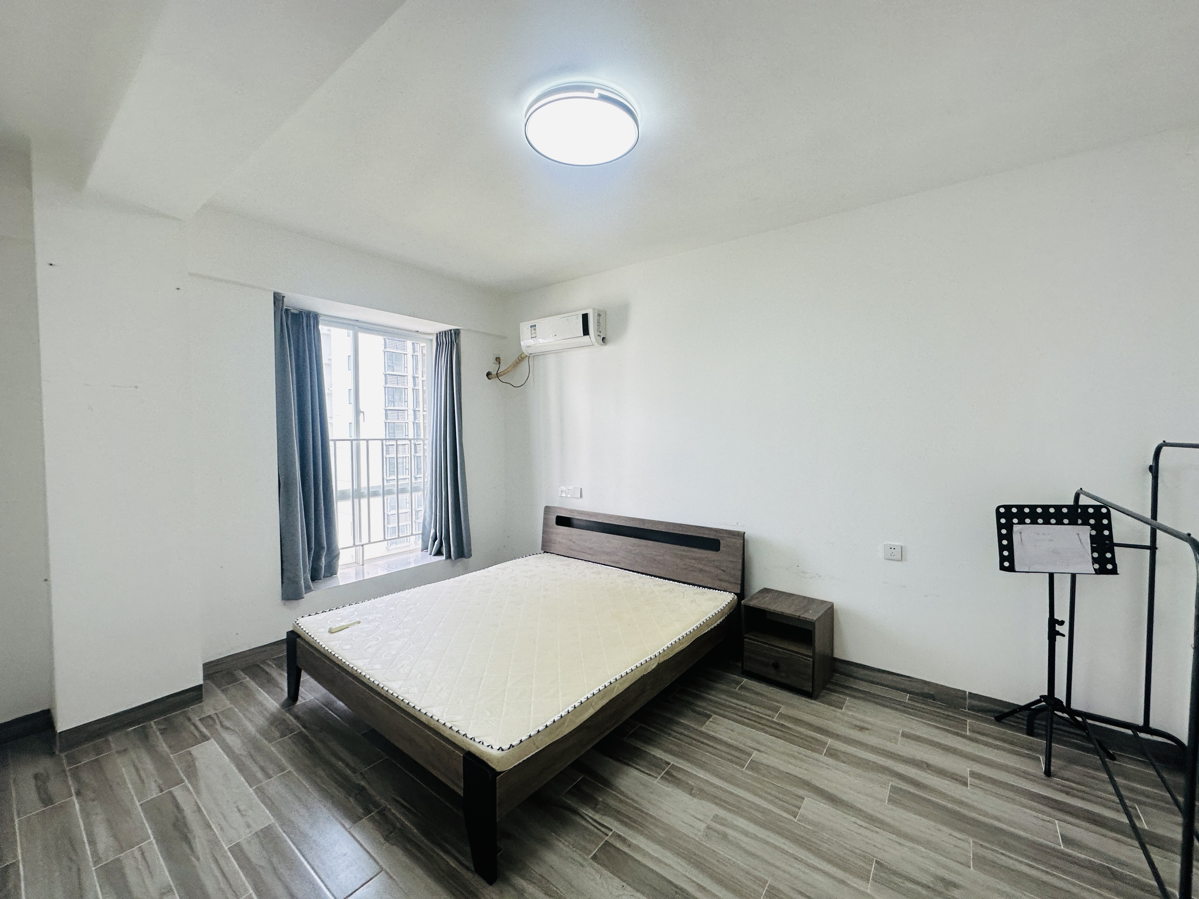 电力明园 3室2厅2卫 143.0万 电力明园 3室2厅2卫 143.0万卧室