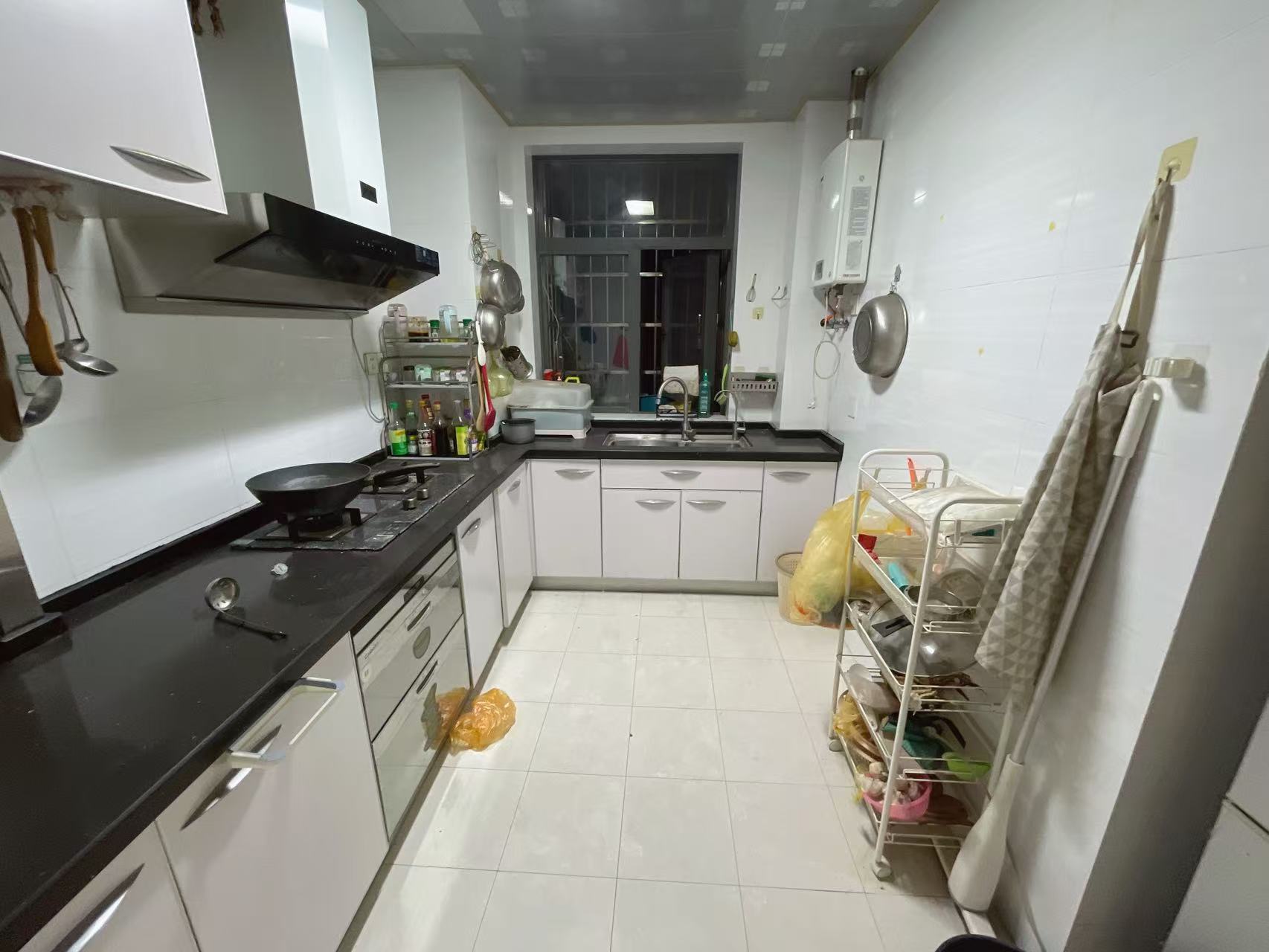 庐山春天一期桃李苑  4室2厅2卫    65.0万 庐山春天一期桃李苑  4室2厅2卫    65.0万室内图