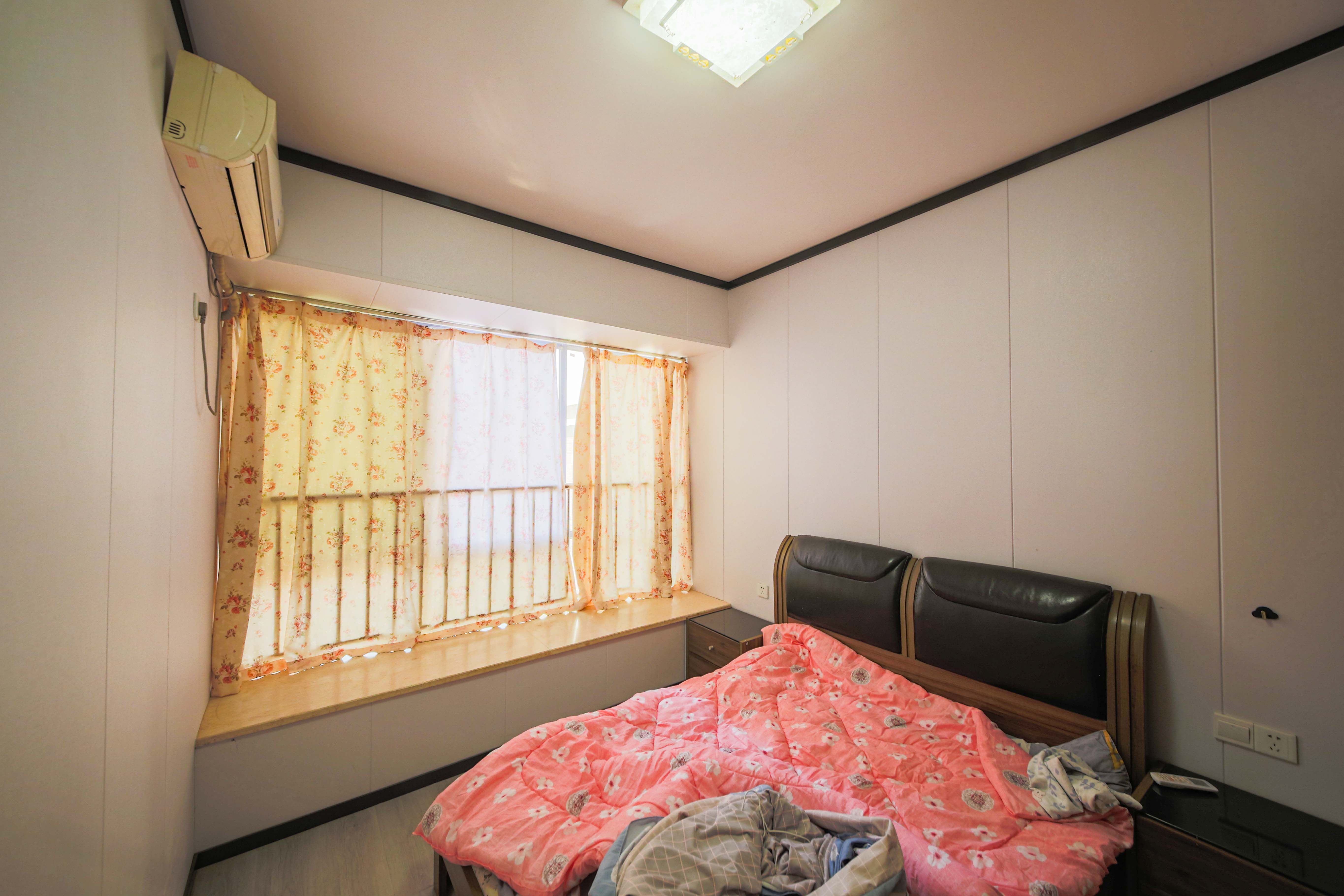 夏威夷碧水春城（碧桂园城市花园）  3室2厅1卫   84.00万卧室