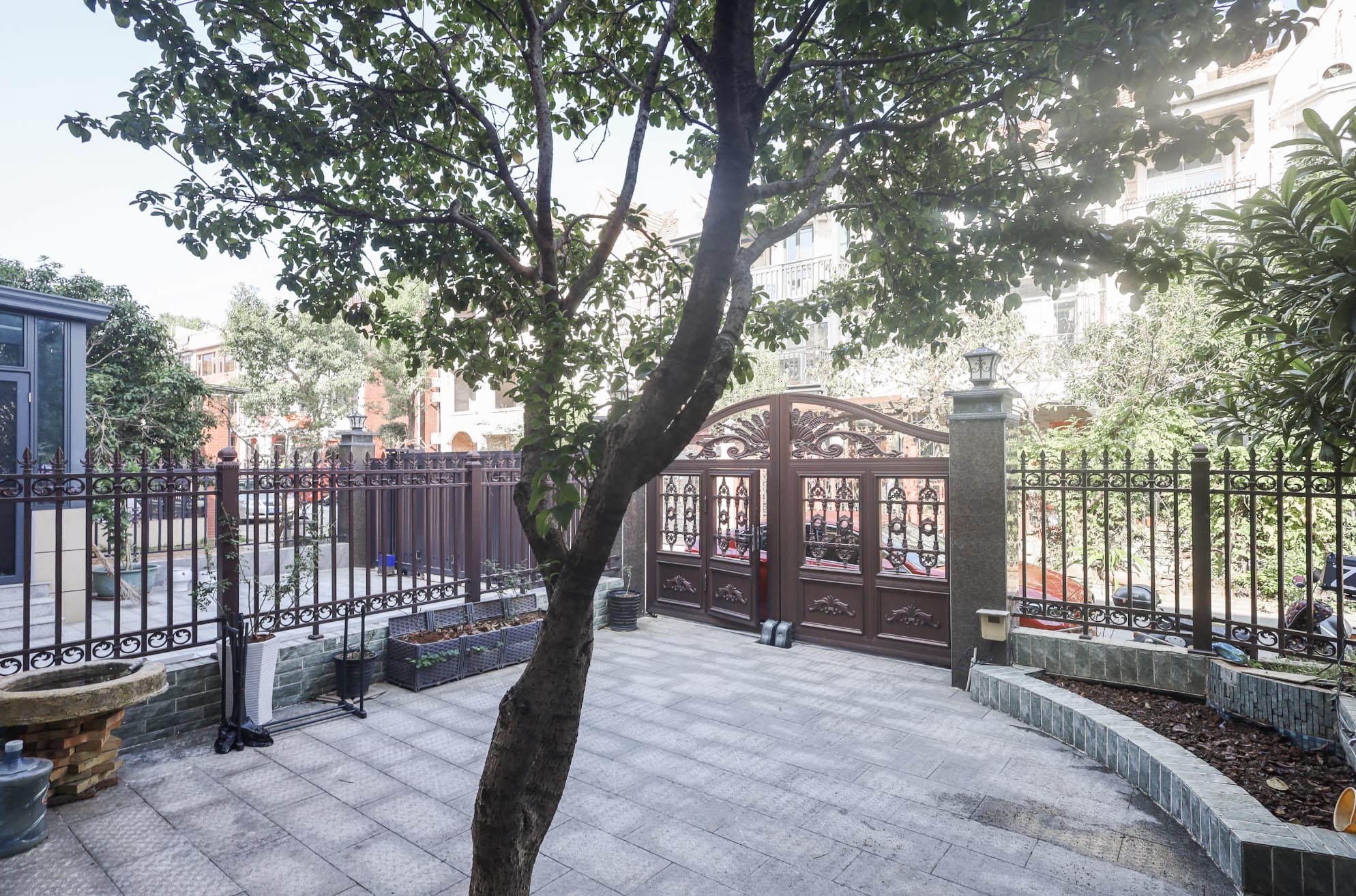 山水英伦  5室2厅5卫    300.0万 山水英伦  5室2厅5卫    300.0万其他