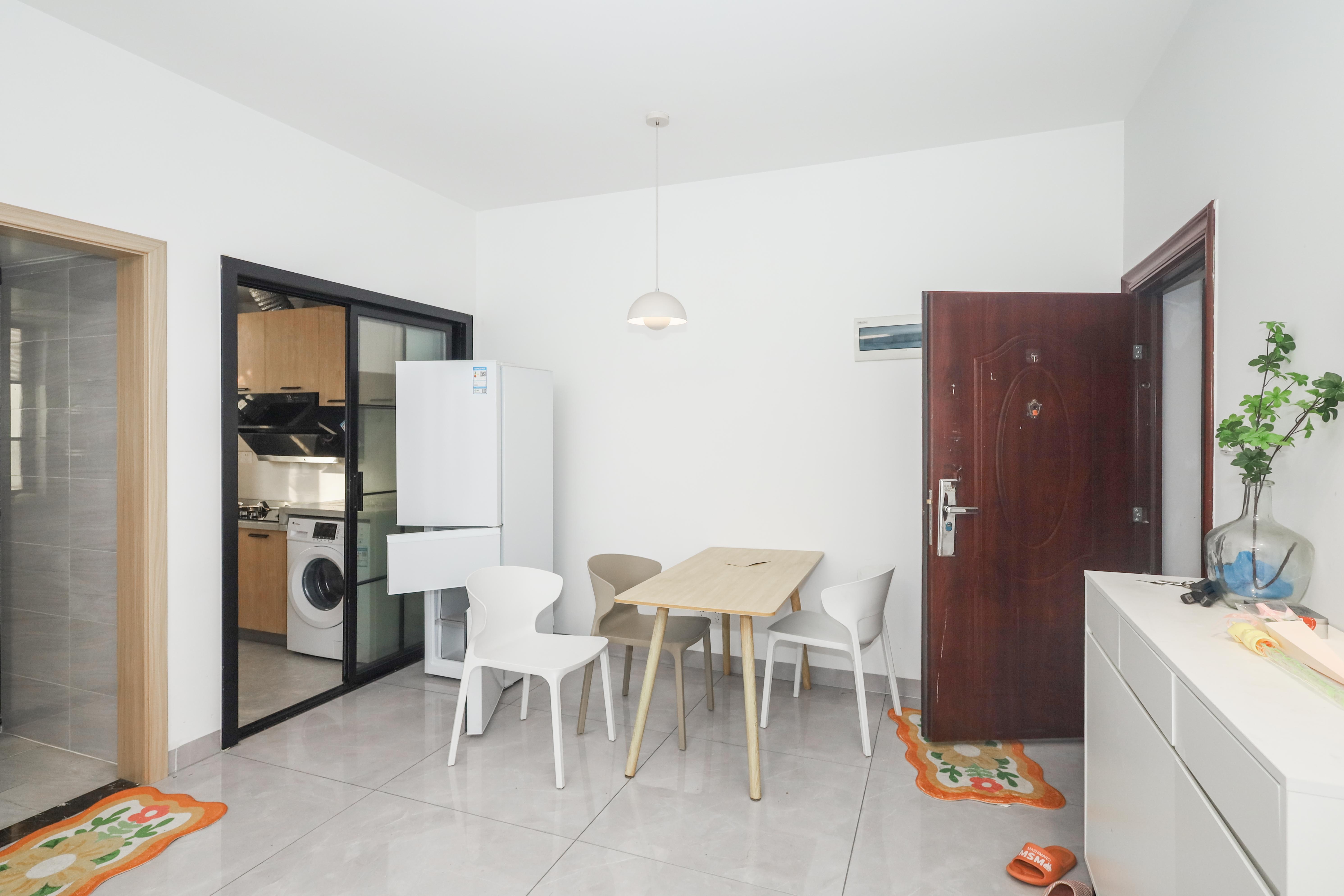 麓谷星辰 2室1厅1卫 65.0万 麓谷星辰 2室1厅1卫 65.0万其他