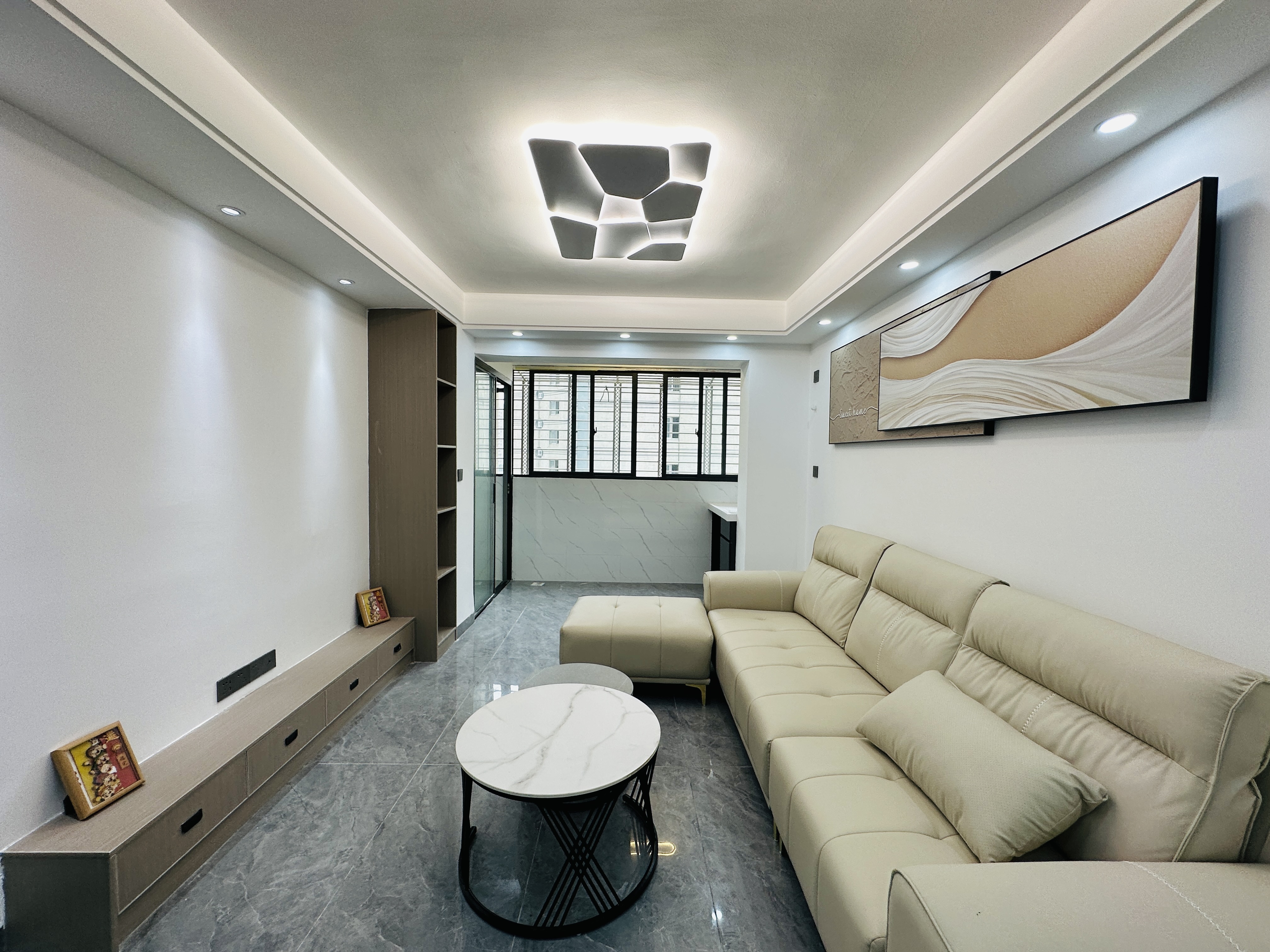 中机公寓 3室2厅1卫 112.0万 中机公寓 3室2厅1卫 112.0万客厅