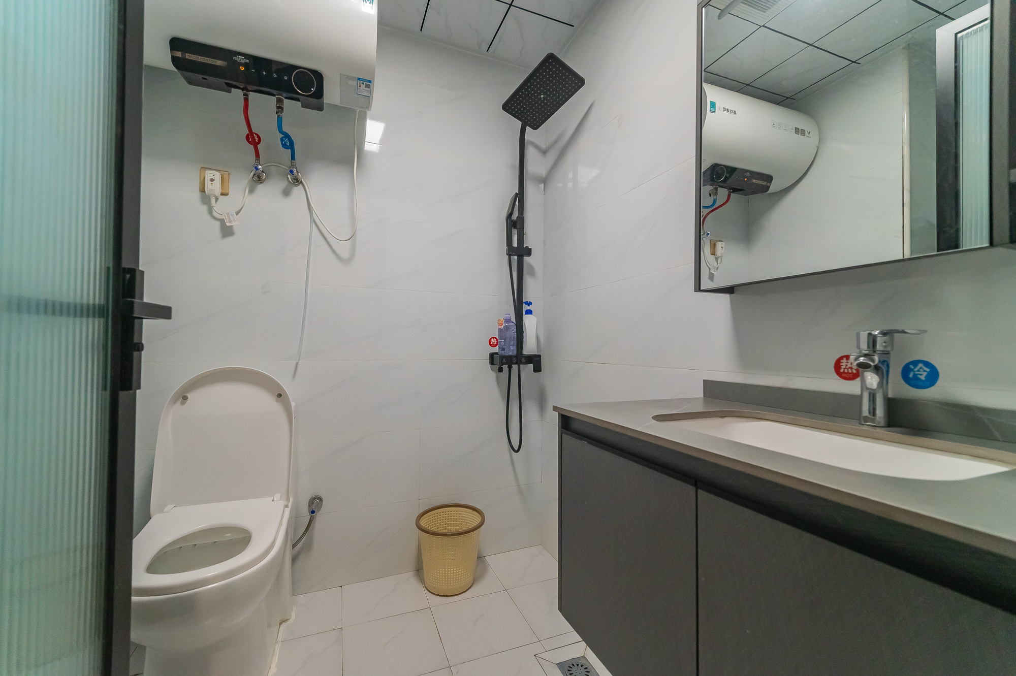 中建悦和城  1室1厅1卫    38.0万 中建悦和城  1室1厅1卫    38.0万卫生间