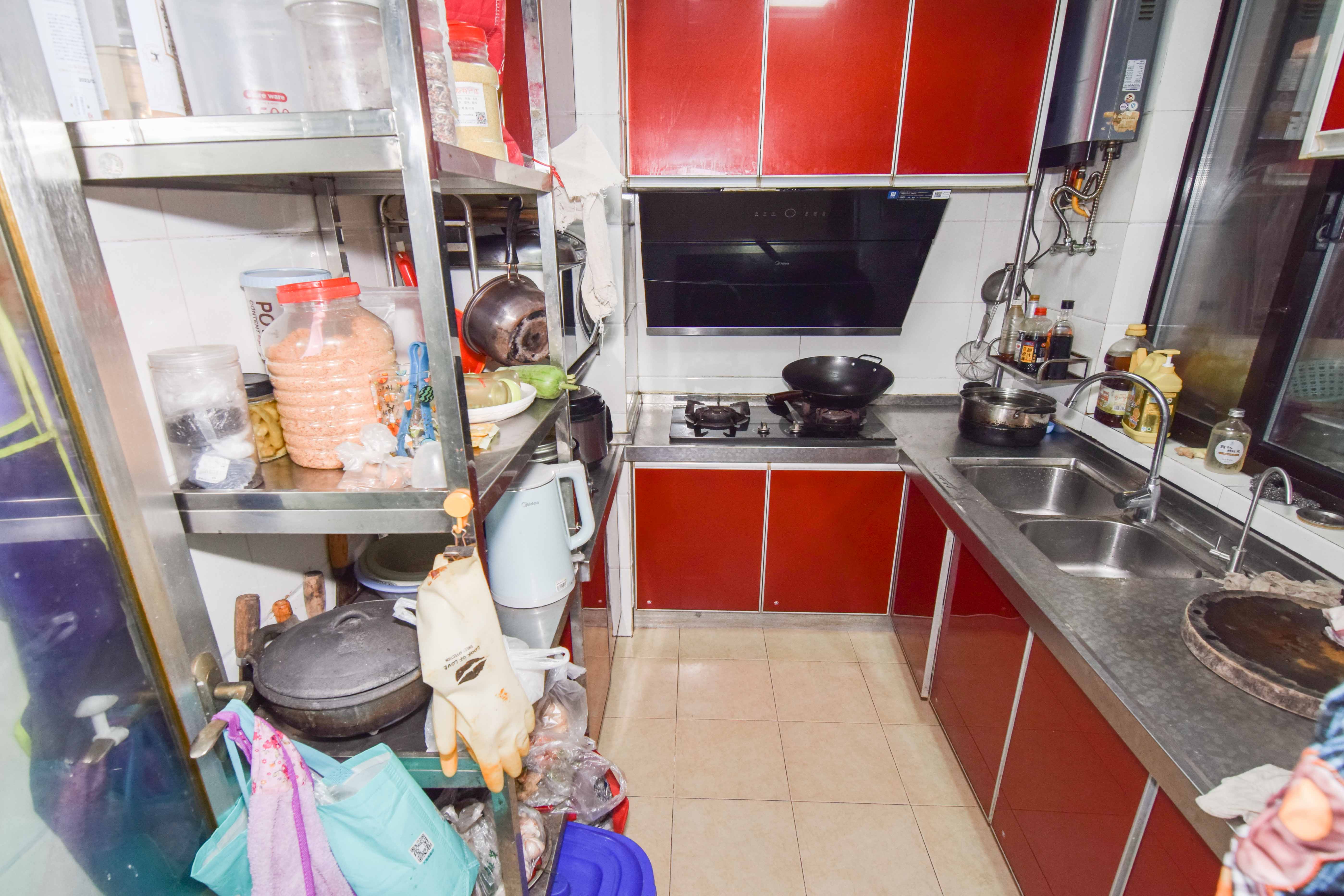 新城国际花都 3室2厅1卫 62.8万 新城国际花都 3室2厅1卫 62.8万厨房