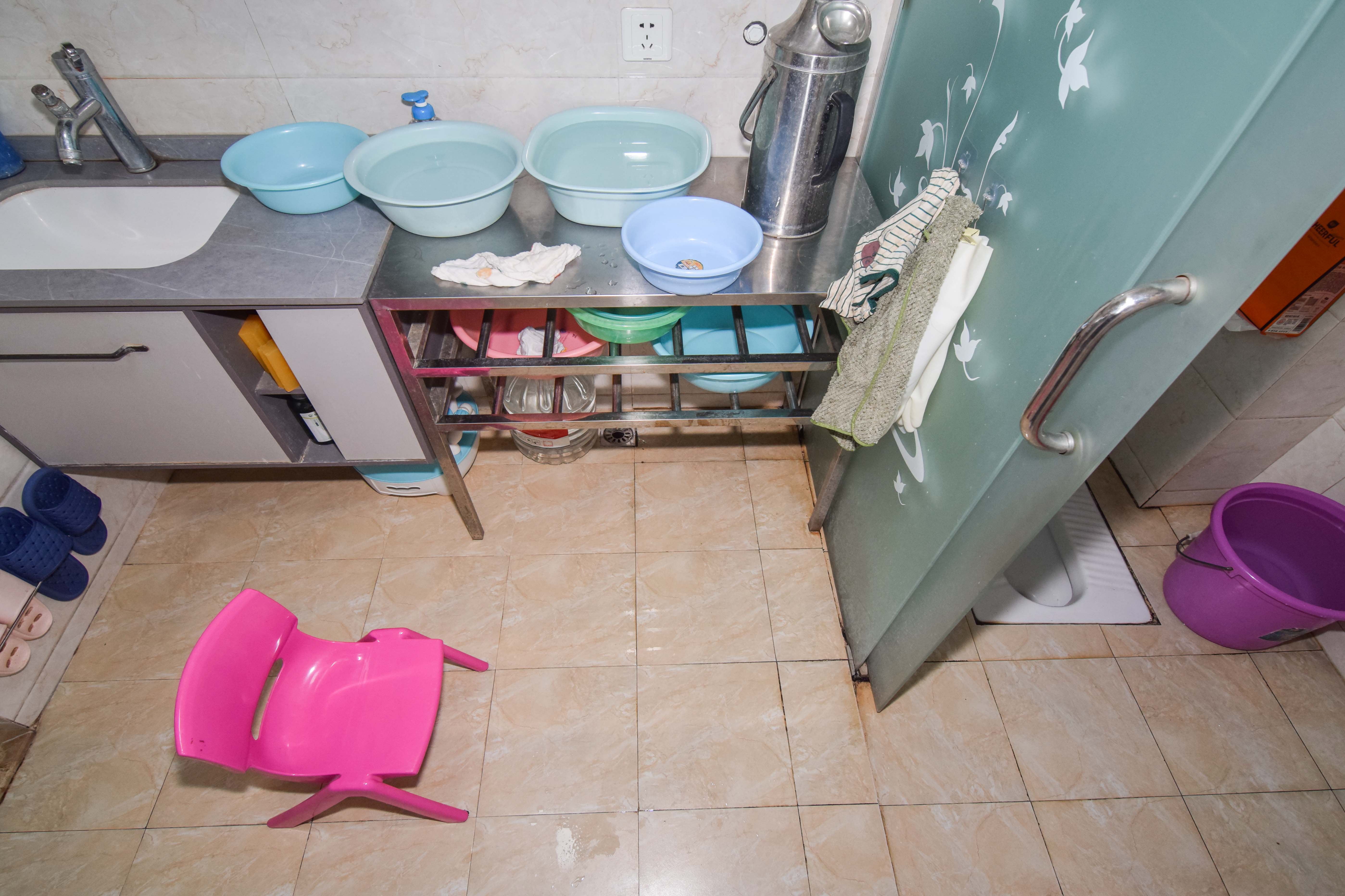 新城国际花都 3室2厅1卫 62.8万 新城国际花都 3室2厅1卫 62.8万卫生间