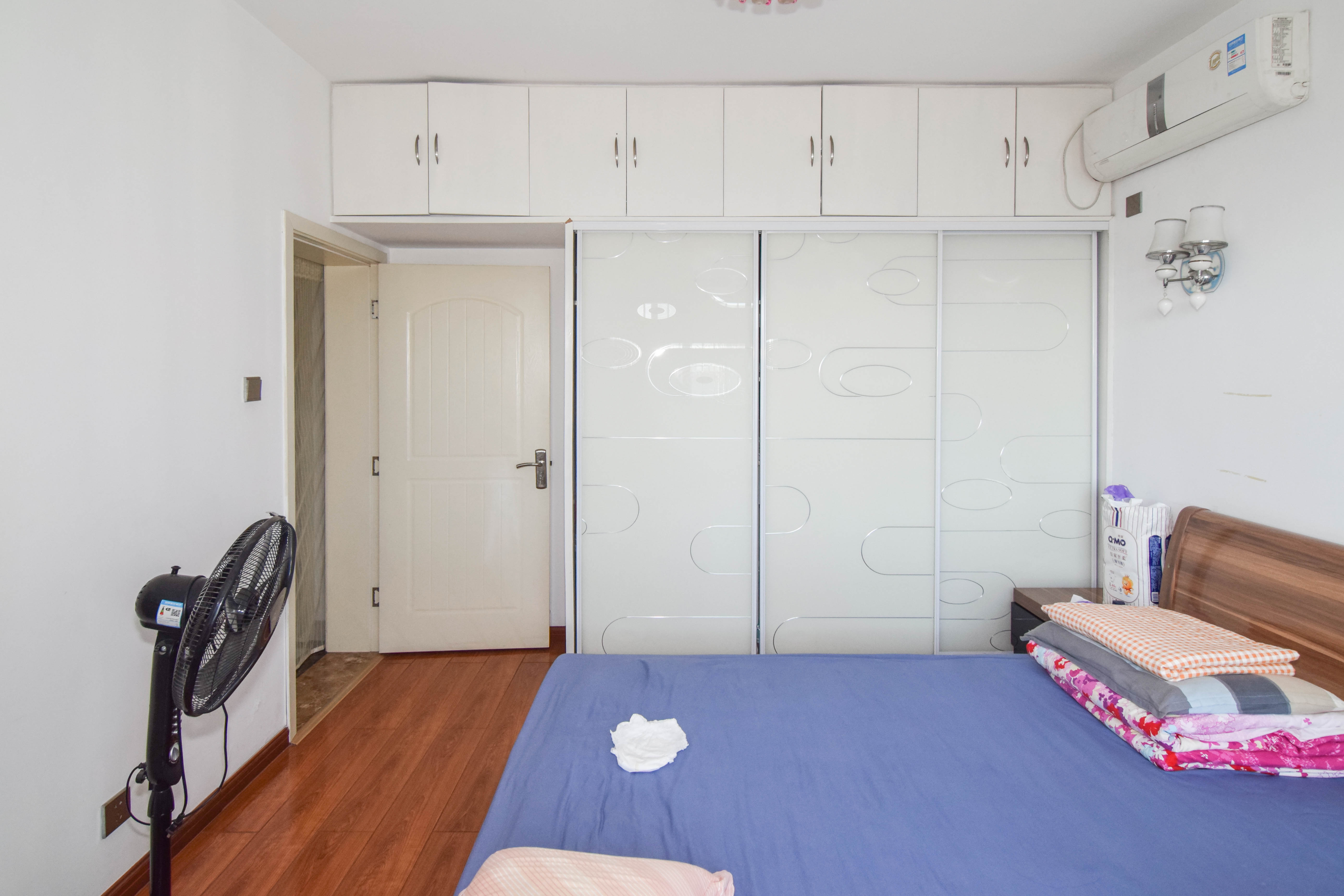 新城国际花都 3室2厅1卫 62.8万 新城国际花都 3室2厅1卫 62.8万卧室