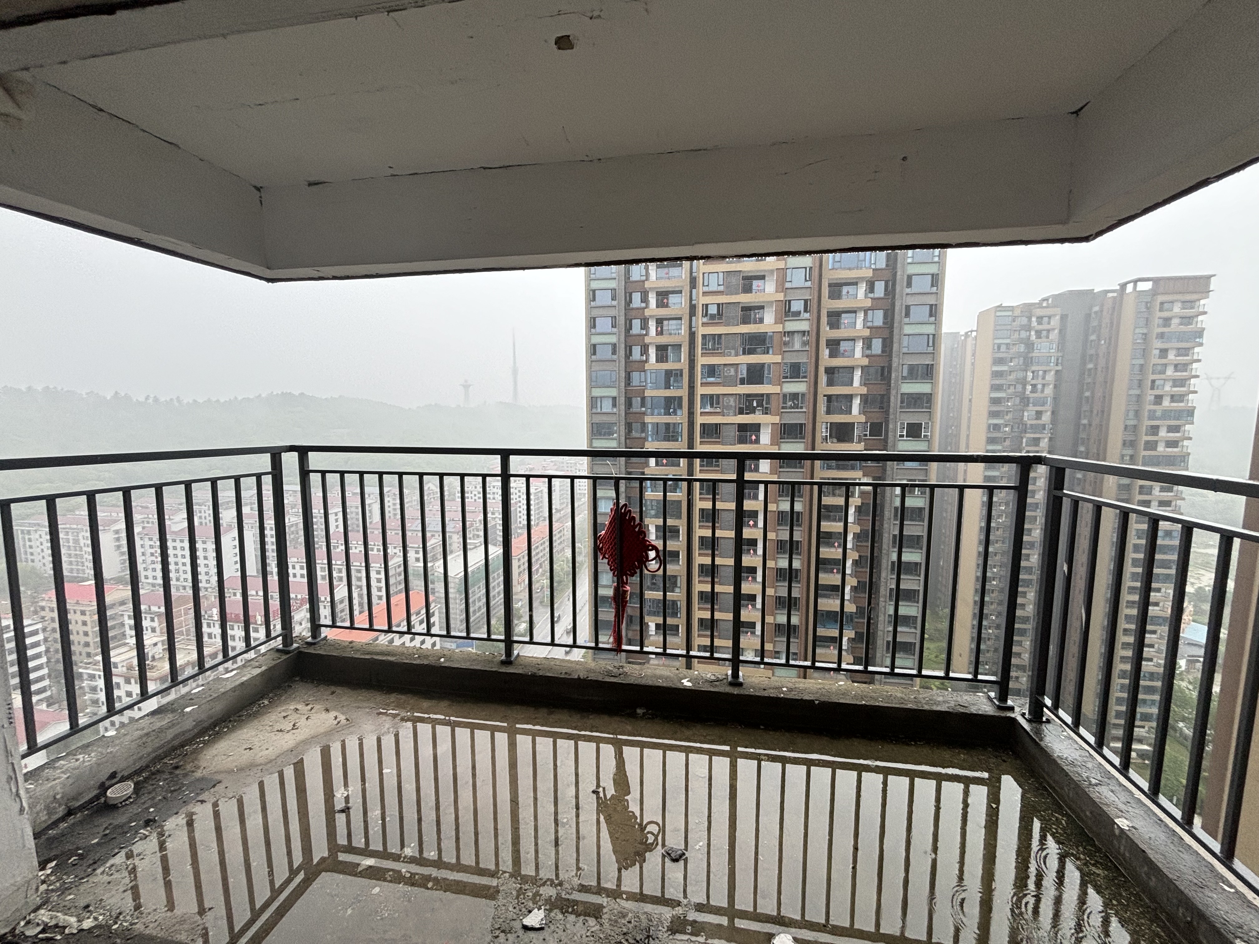 宁邦中心(二期公园里)  4室2厅2卫   78.80万 宁邦中心(二期公园里)  4室2厅2卫   78.80万室内图