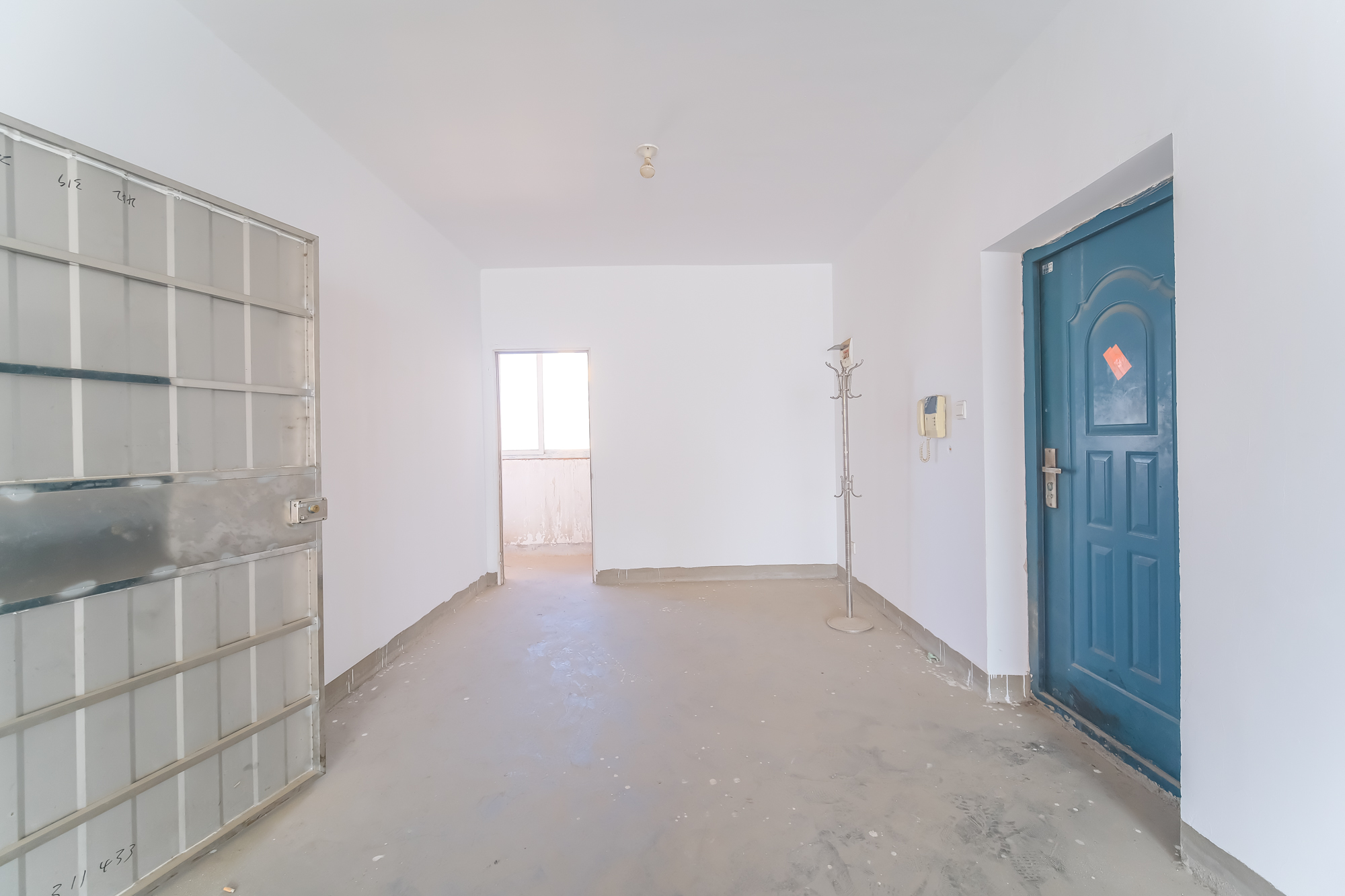 红树湾  4室2厅1卫    89.0万 红树湾  4室2厅1卫    89.0万客厅