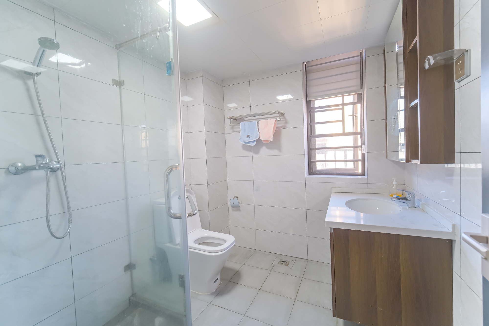 星城春晓 3室2厅2卫 98.8万 星城春晓 3室2厅2卫 98.8万卫生间