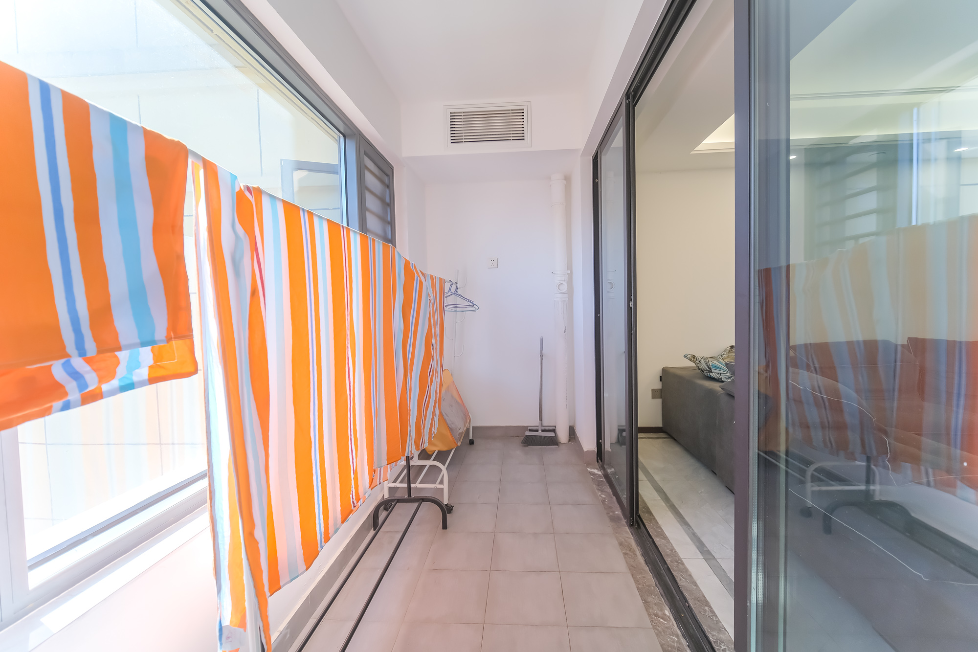 星城春晓 3室2厅2卫 98.8万 星城春晓 3室2厅2卫 98.8万阳台