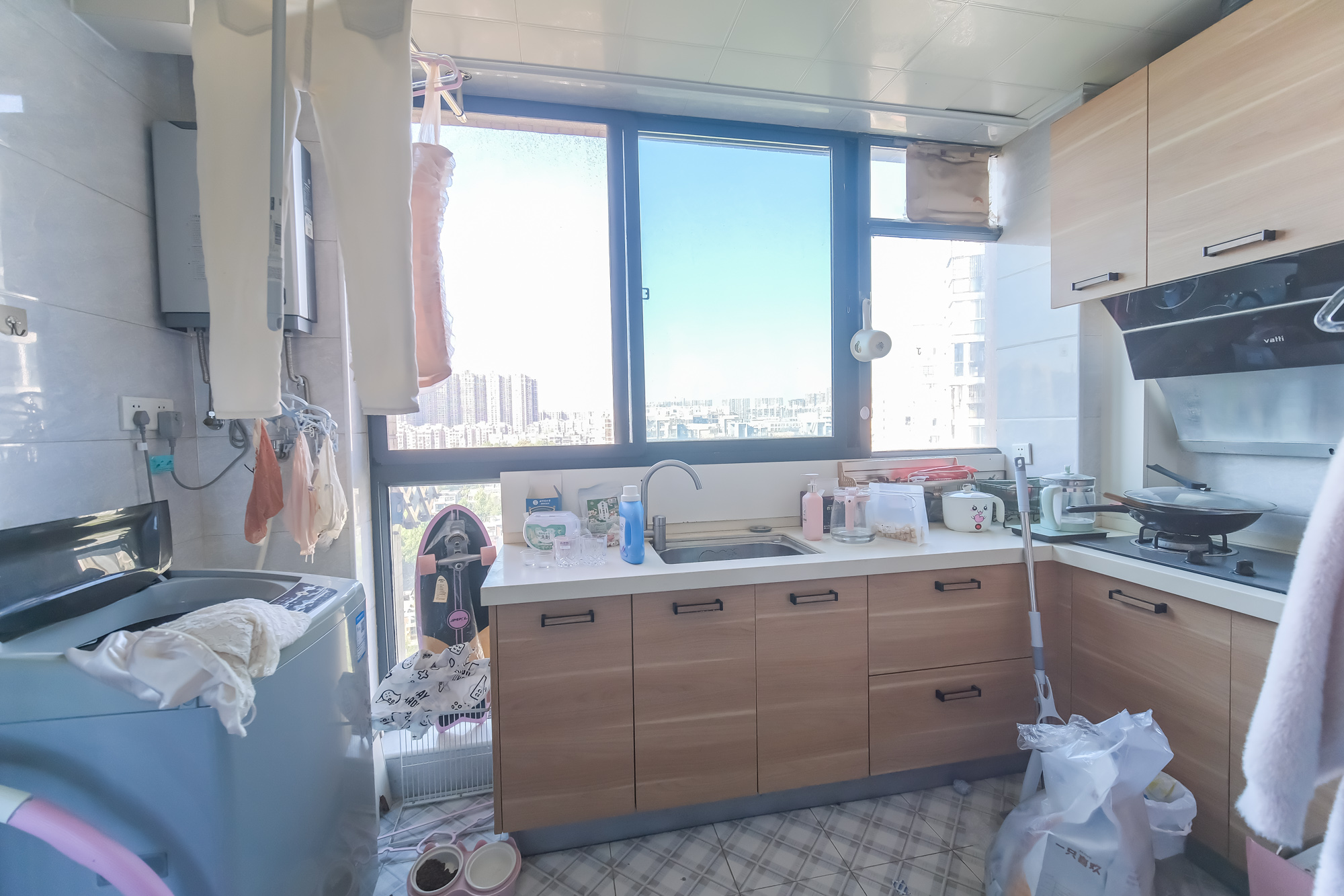 山水湾  1室1厅1卫    28.88万 山水湾  1室1厅1卫    28.88万厨房