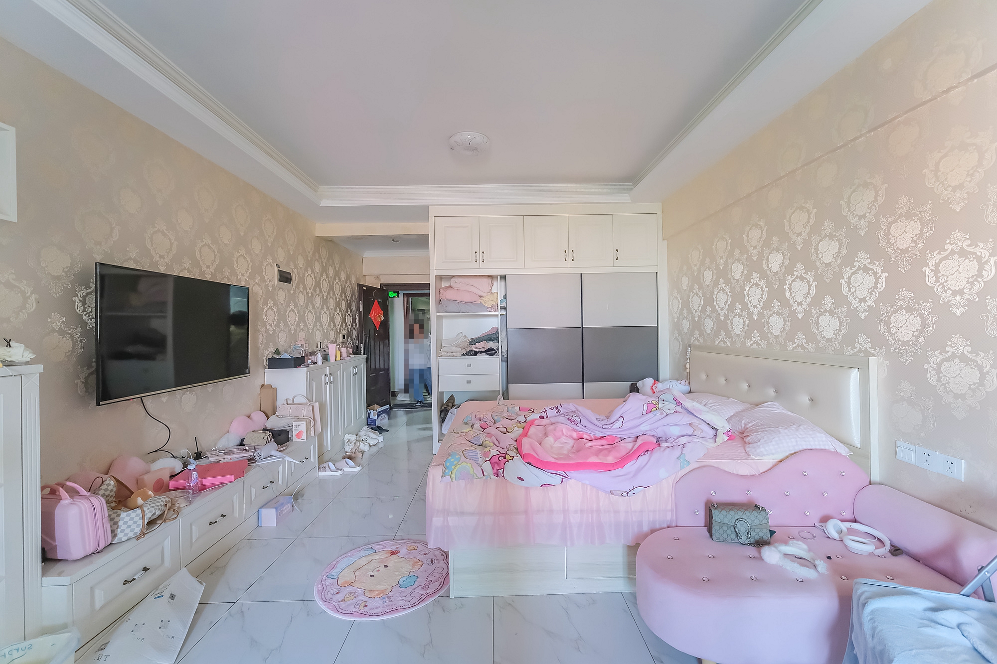 山水湾  1室1厅1卫    28.88万 山水湾  1室1厅1卫    28.88万客厅