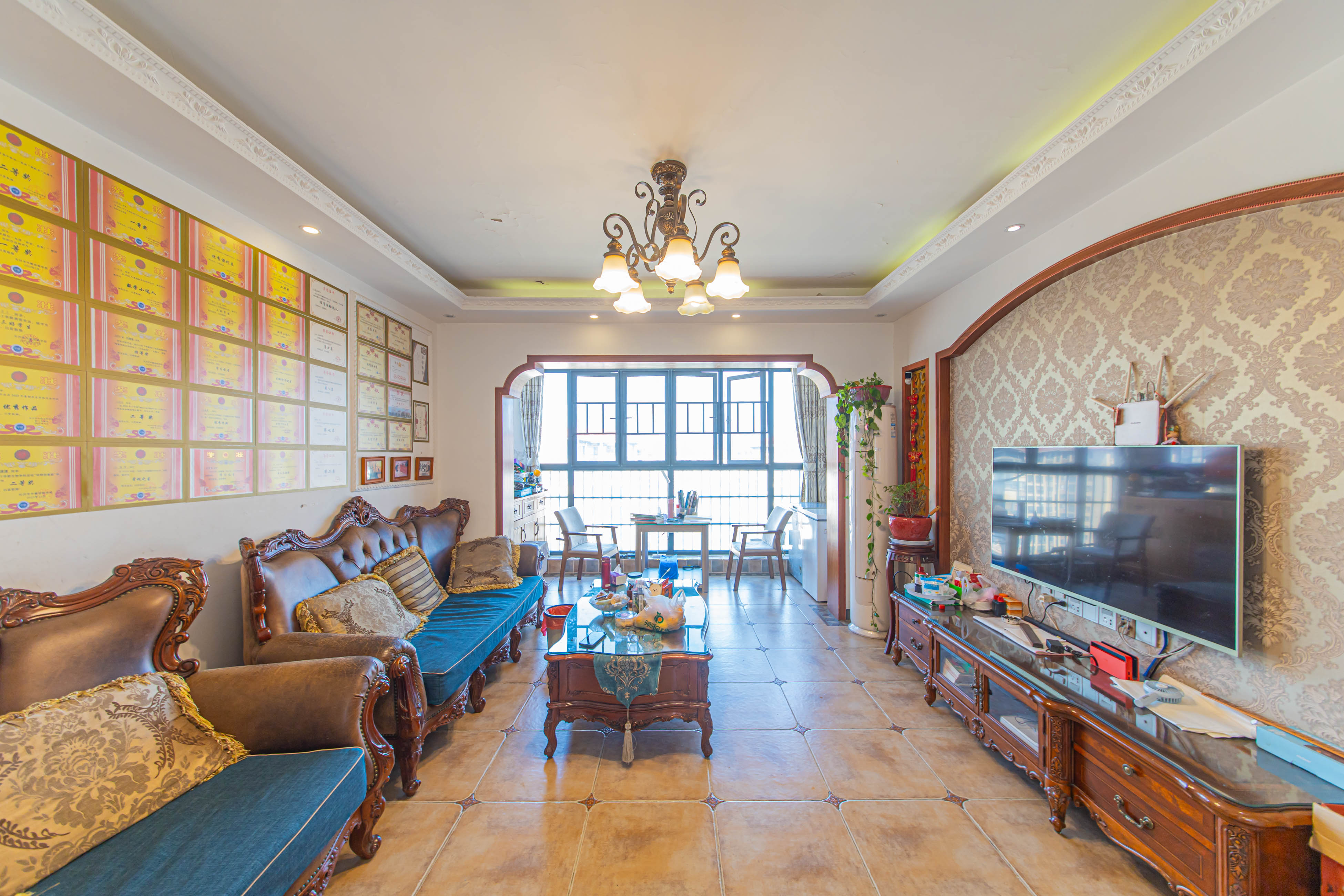 中建芙蓉嘉苑 4室2厅1卫 106.0万 中建芙蓉嘉苑 4室2厅1卫 106.0万客厅