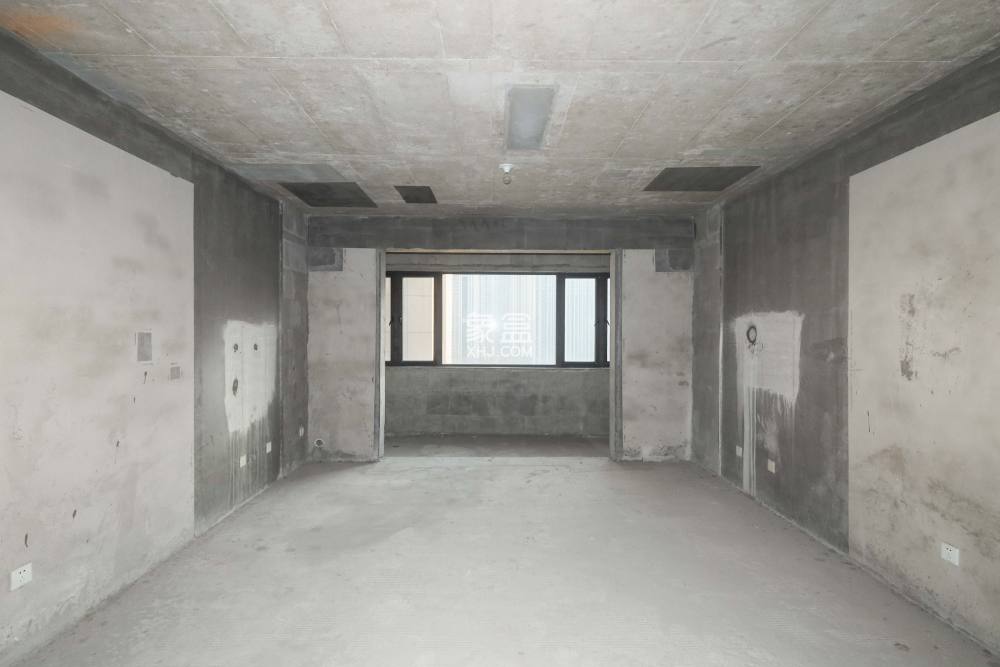 中國(guó)鐵建梅溪青秀三期  4室2廳2衛(wèi)   178.00萬(wàn)