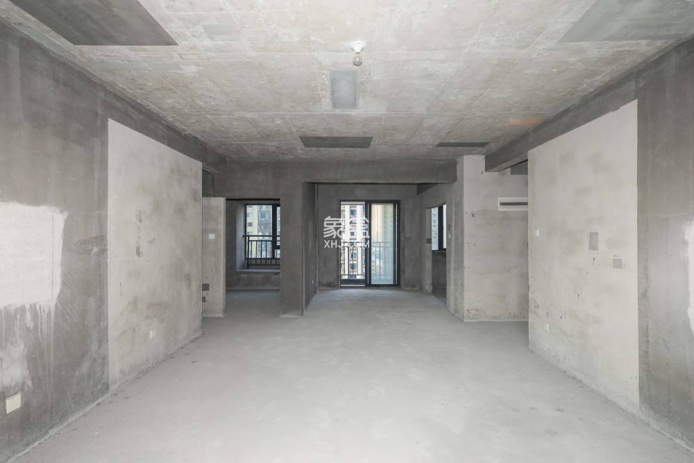 中國(guó)鐵建梅溪青秀三期  4室2廳2衛(wèi)   178.00萬(wàn)