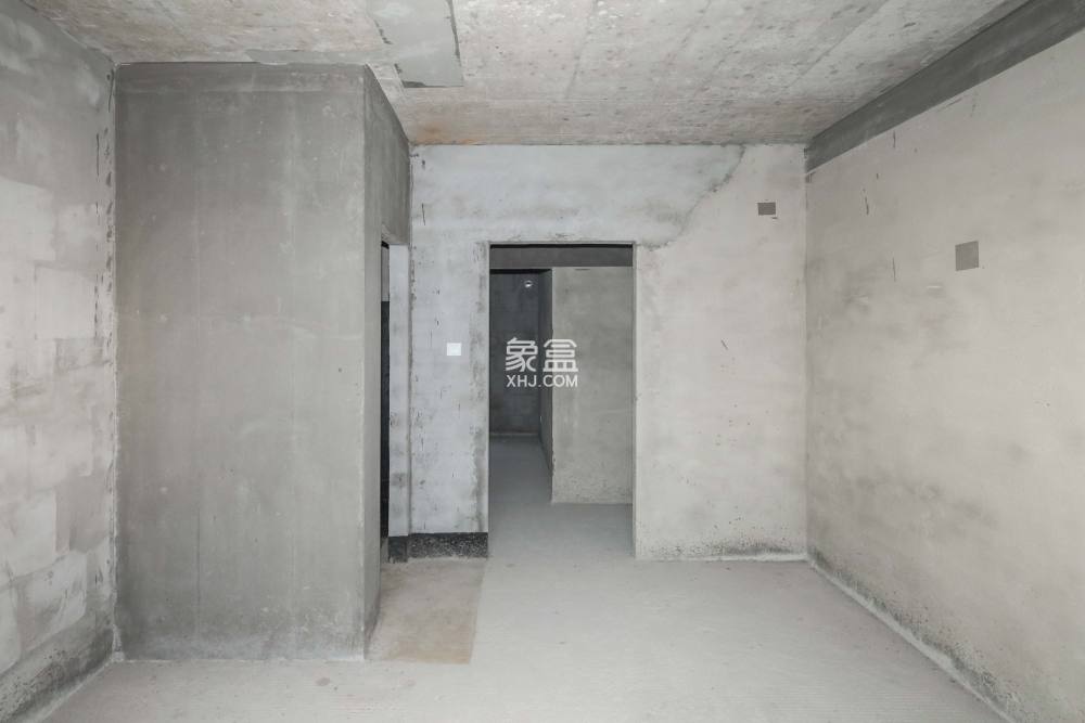中國(guó)鐵建梅溪青秀三期  4室2廳2衛(wèi)   178.00萬(wàn)