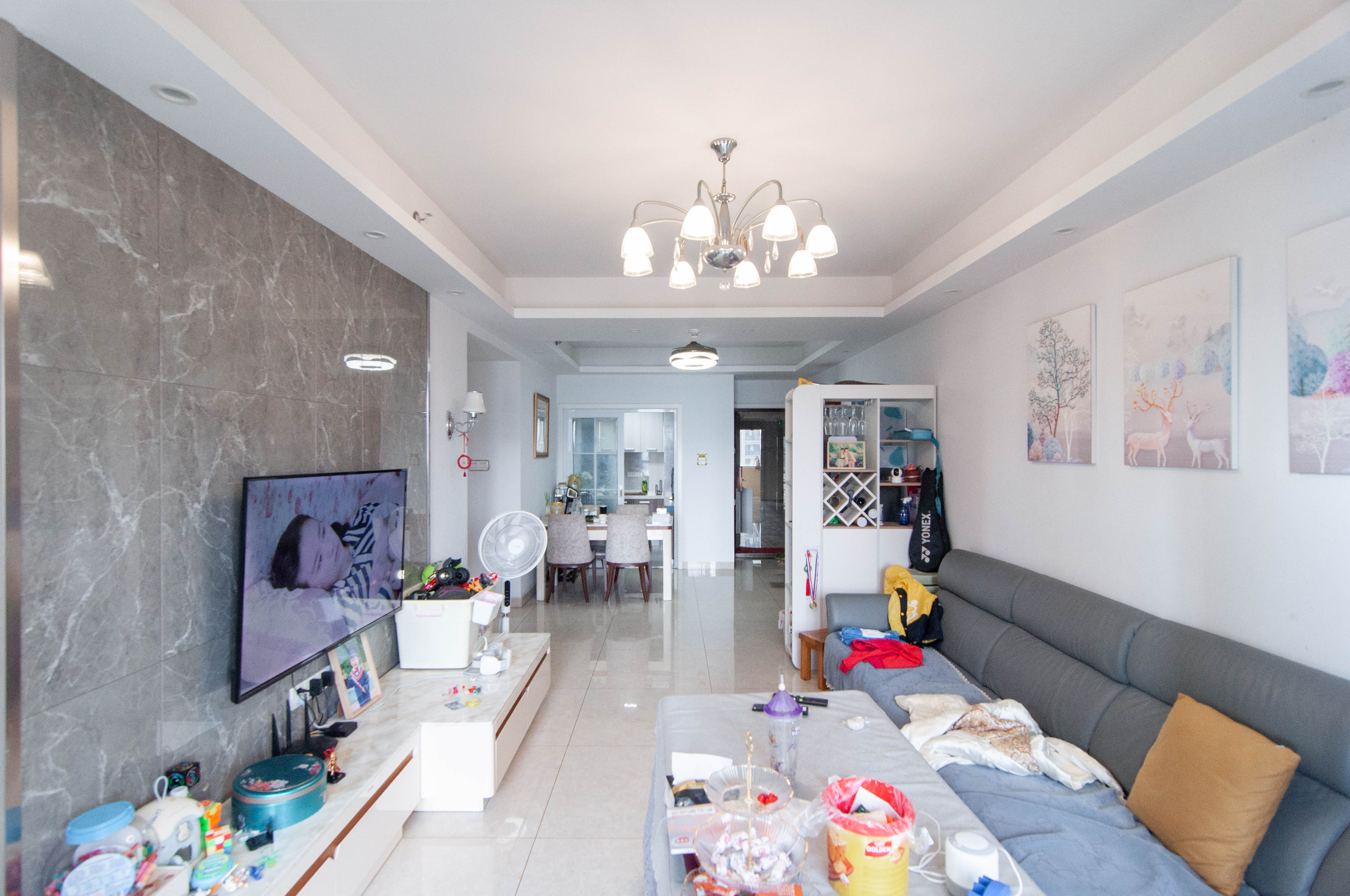 中建梅溪湖中心 3室2厅2卫 148.0万 中建梅溪湖中心 3室2厅2卫 148.0万客厅