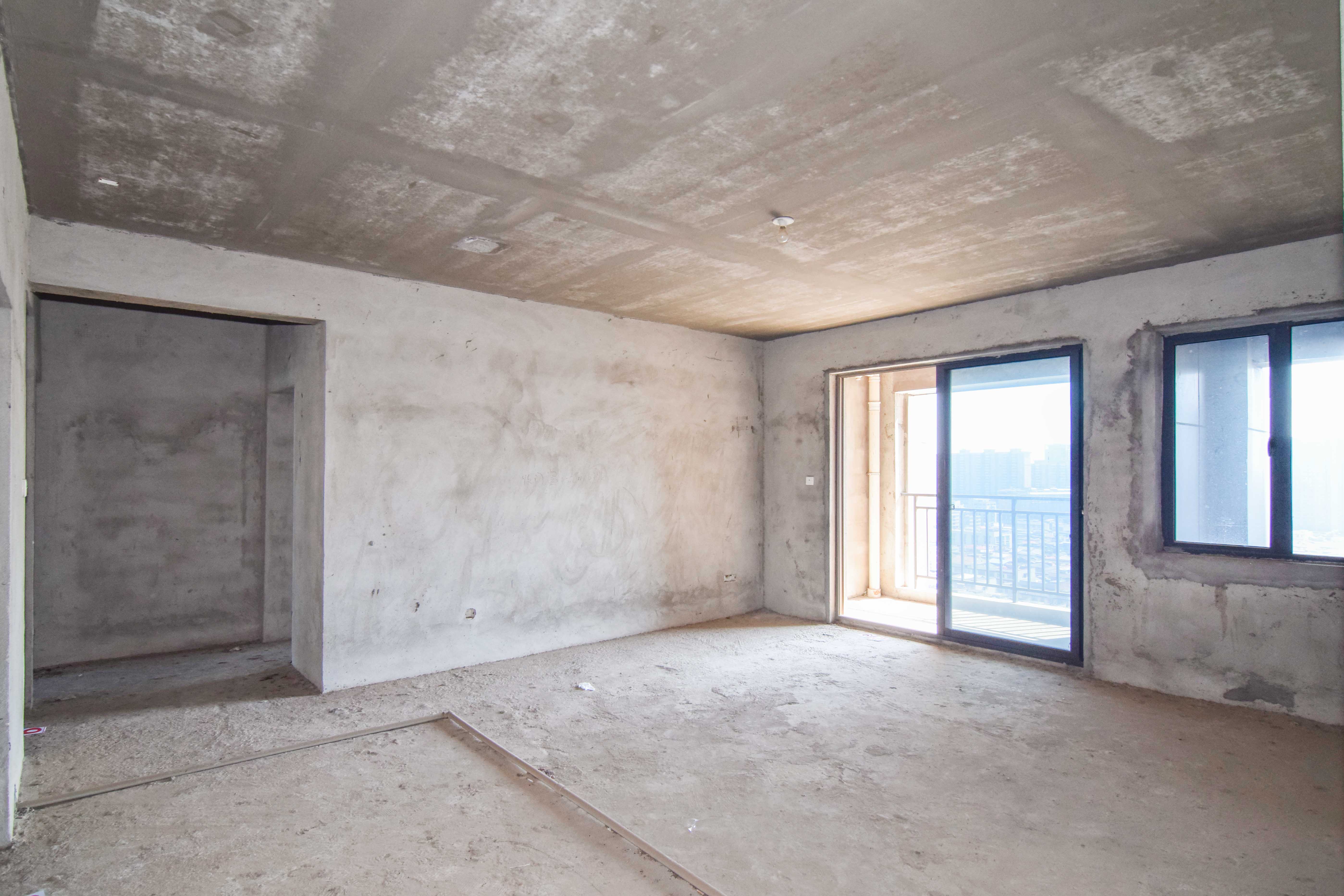 联诚现代城  4室2厅2卫    58.0万 联诚现代城  4室2厅2卫    58.0万