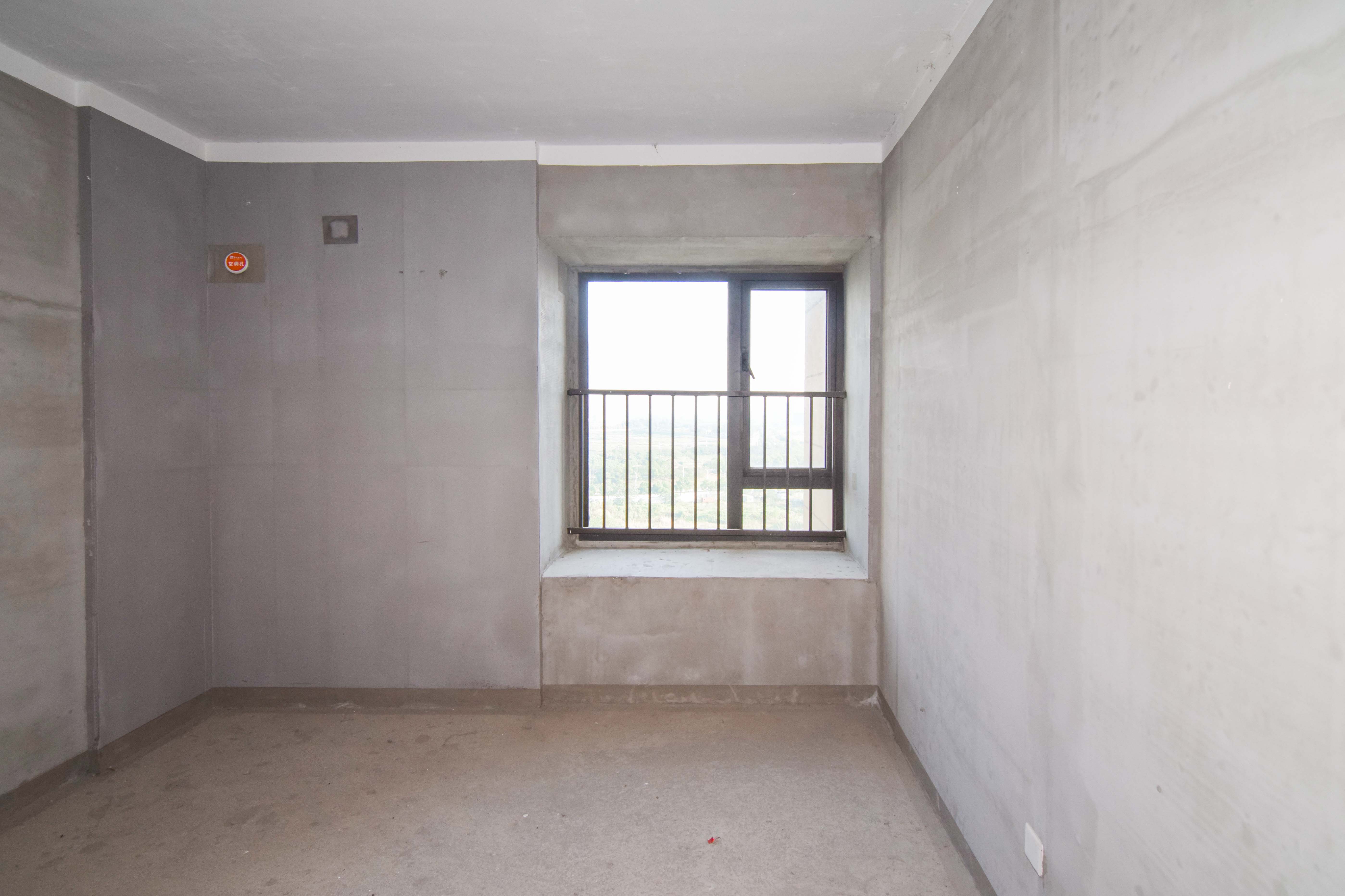 华润桃源里  4室2厅2卫    75.0万 华润桃源里  4室2厅2卫    75.0万卧室