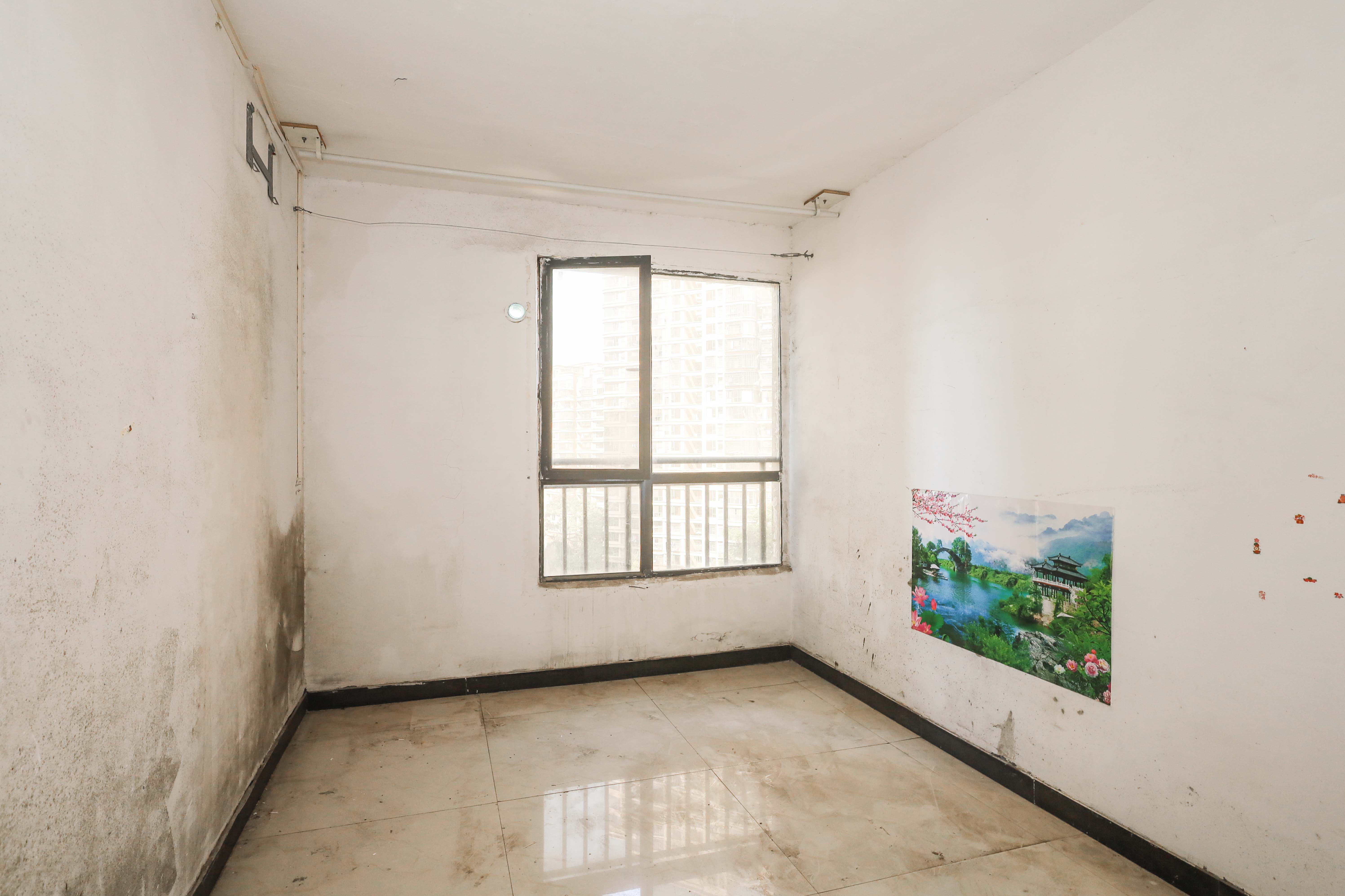 保利麓谷林语C区 4室2厅2卫 118.0万 保利麓谷林语C区 4室2厅2卫 118.0万卧室