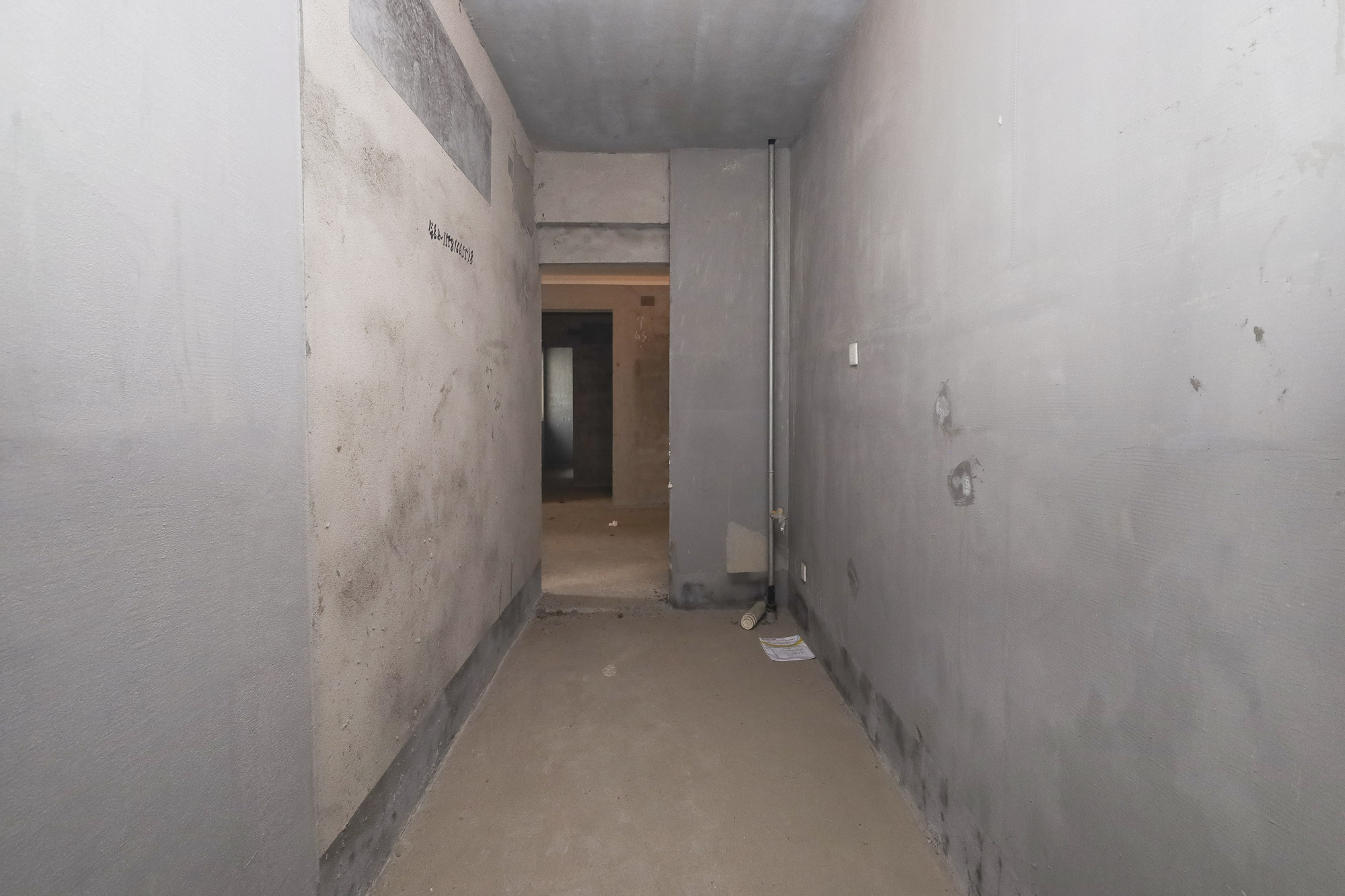 钱隆世家 3室2厅2卫 100.0万 钱隆世家 3室2厅2卫 100.0万厨房