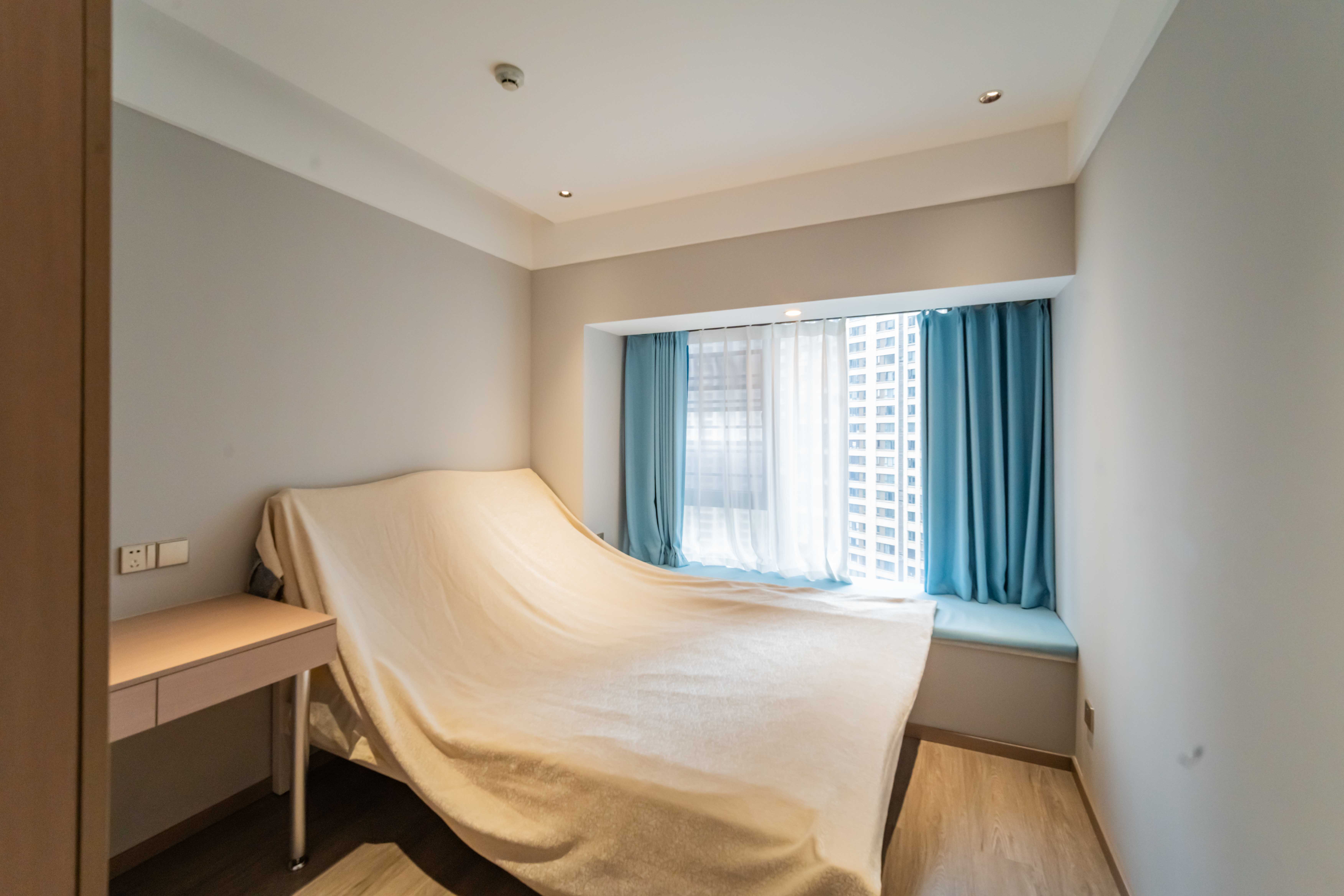 阳光城尚东湾愉景苑  4室2厅2卫    169.0万卧室