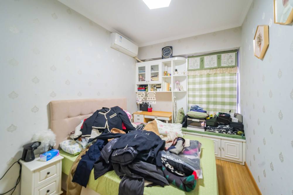 旭輝國(guó)際廣場(chǎng)（永升商業(yè)廣場(chǎng)）  3室2廳1衛(wèi)   140.00萬(wàn)