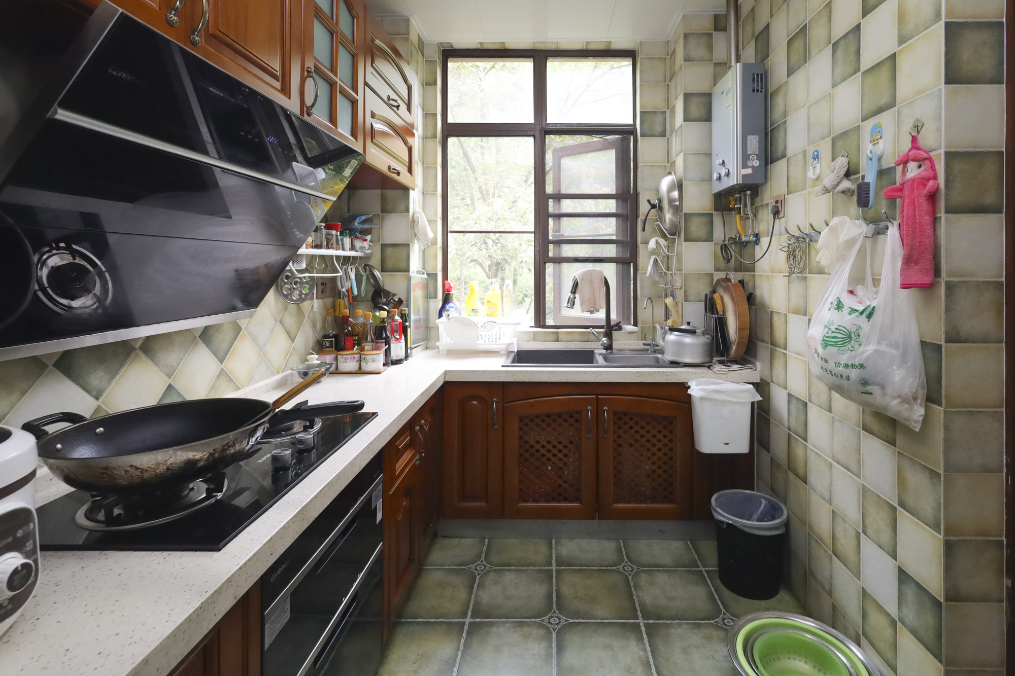 幸福考拉 4室2厅2卫 142.0万 幸福考拉 4室2厅2卫 142.0万厨房